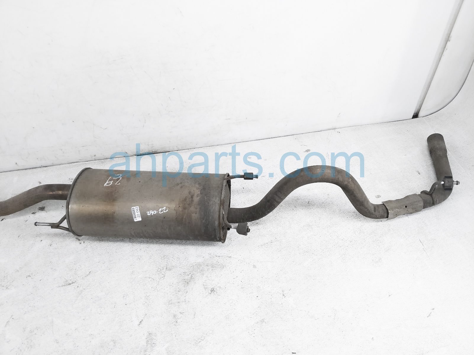 $125 Toyota EXHAUST MUFFLER PIPE ASSY - LONG BED $125 Toyota EXHAUST MUFFLER PIPE ASSY - LONG BED