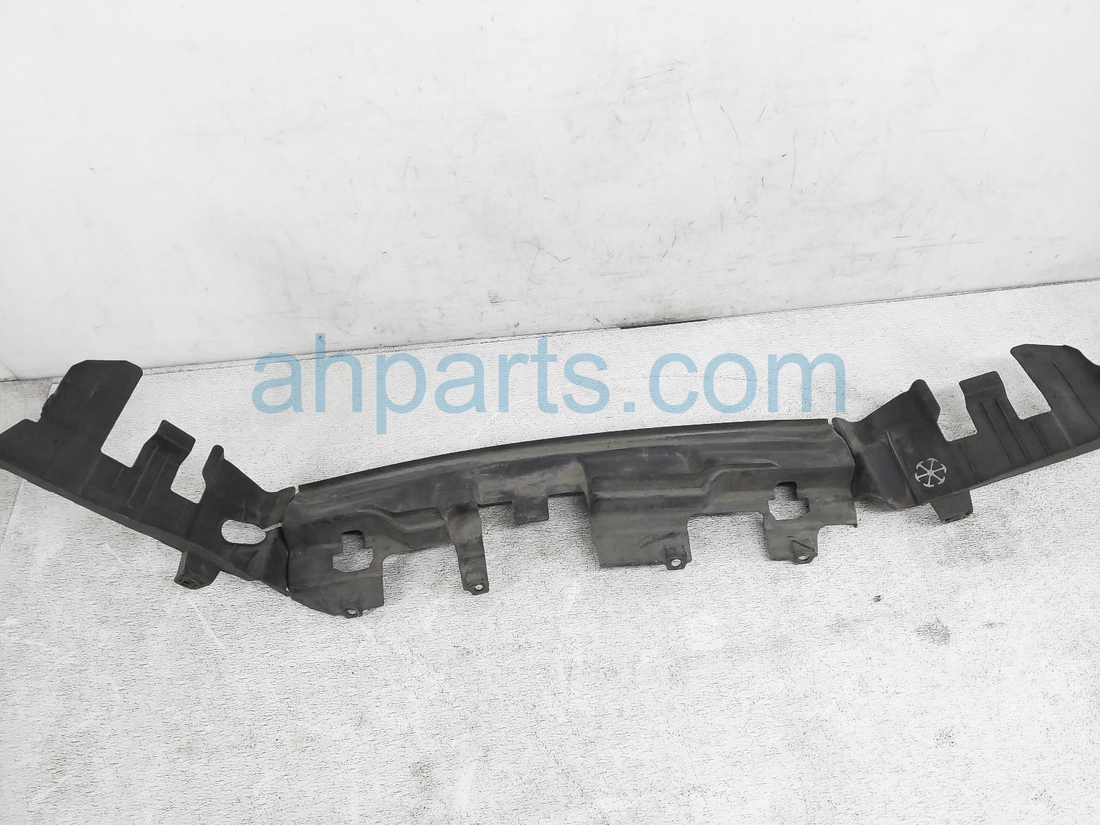 $25 Honda FRONT LOWER AIR GUIDE ASSY $25 Honda FRONT LOWER AIR GUIDE ASSY