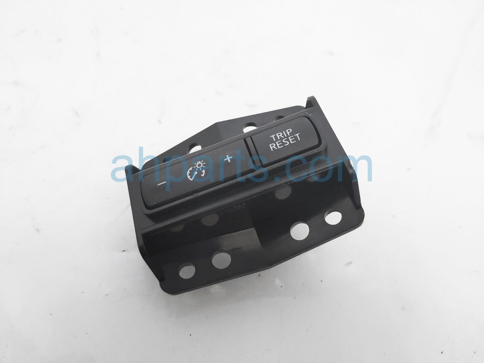 $24 Nissan TRIP RESET & RHEOSTAT SWITCH ASSY