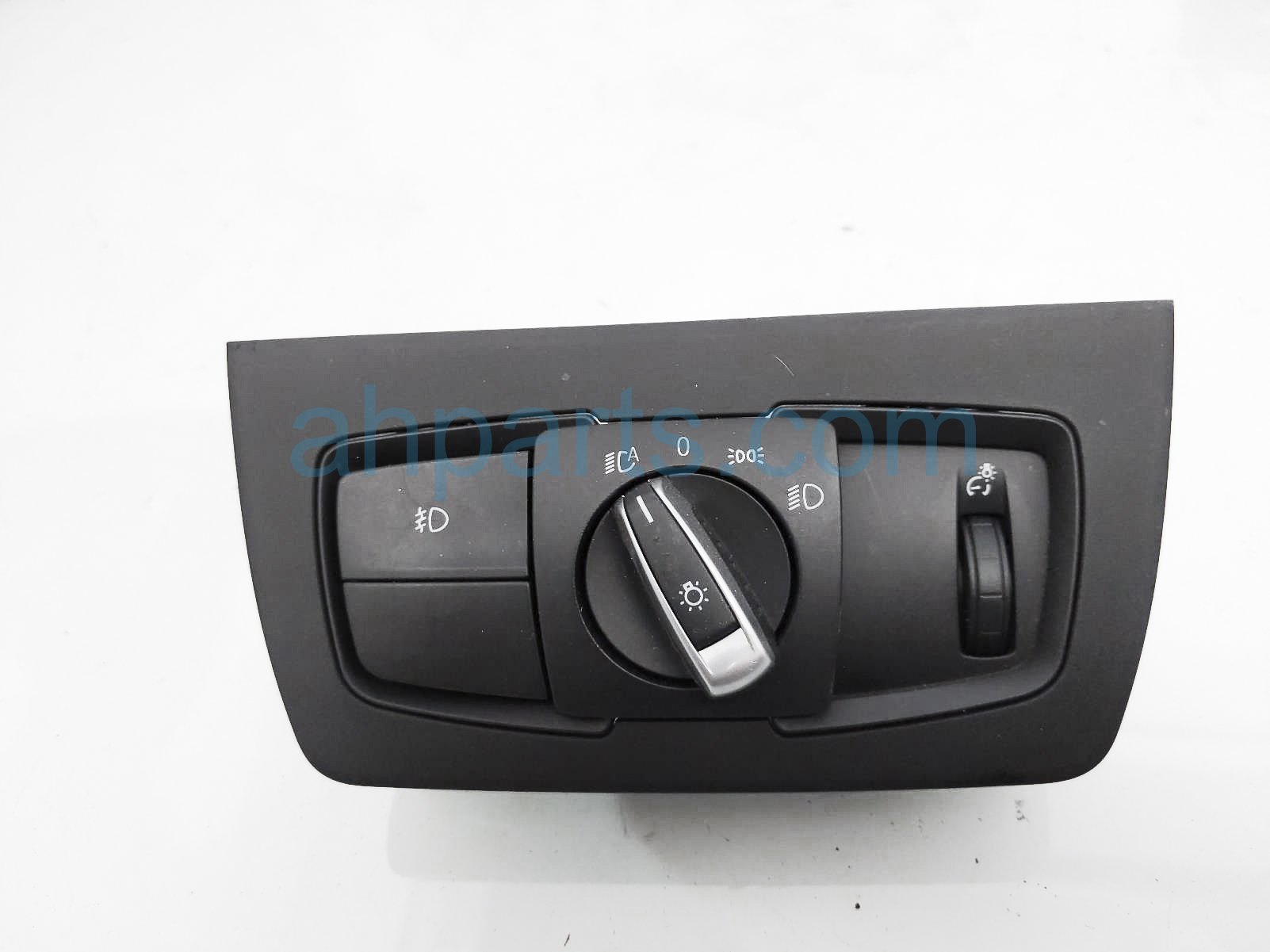 $30 BMW HEADLAMP SWITCH ASSY (ON DASH)