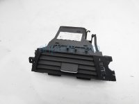 $19 BMW RH DASHBOARD AIR VENT OUTLET $19 BMW RH DASHBOARD AIR VENT OUTLET