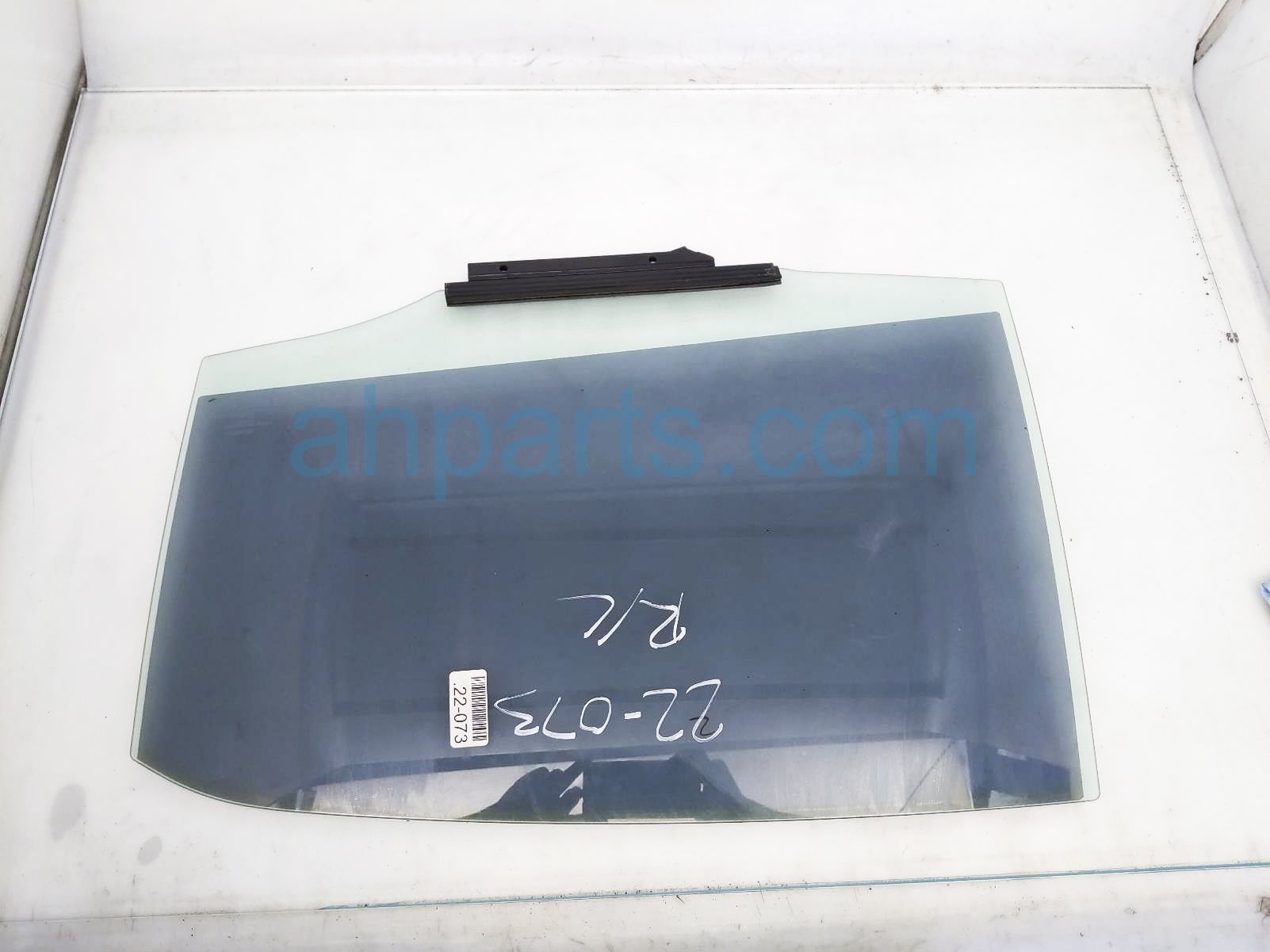 $50 Toyota RR/LH DOOR GLASS WINDOW $50 Toyota RR/LH DOOR GLASS WINDOW