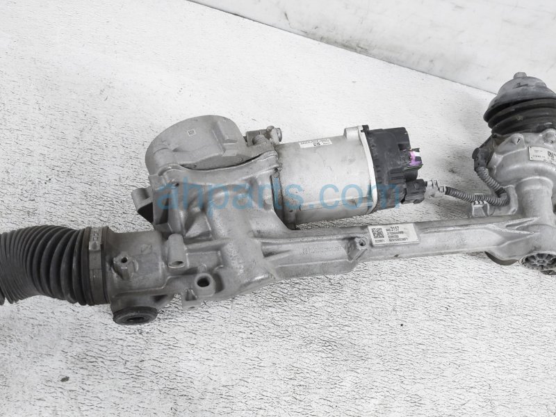 2015 - 2018 MERCEDES C300 W205 POWER STEERING GEAR RACK & PINION OEM 2015 - 2018 MERCEDES C300 W205 POWER STEERING GEAR RACK & PINION OEM