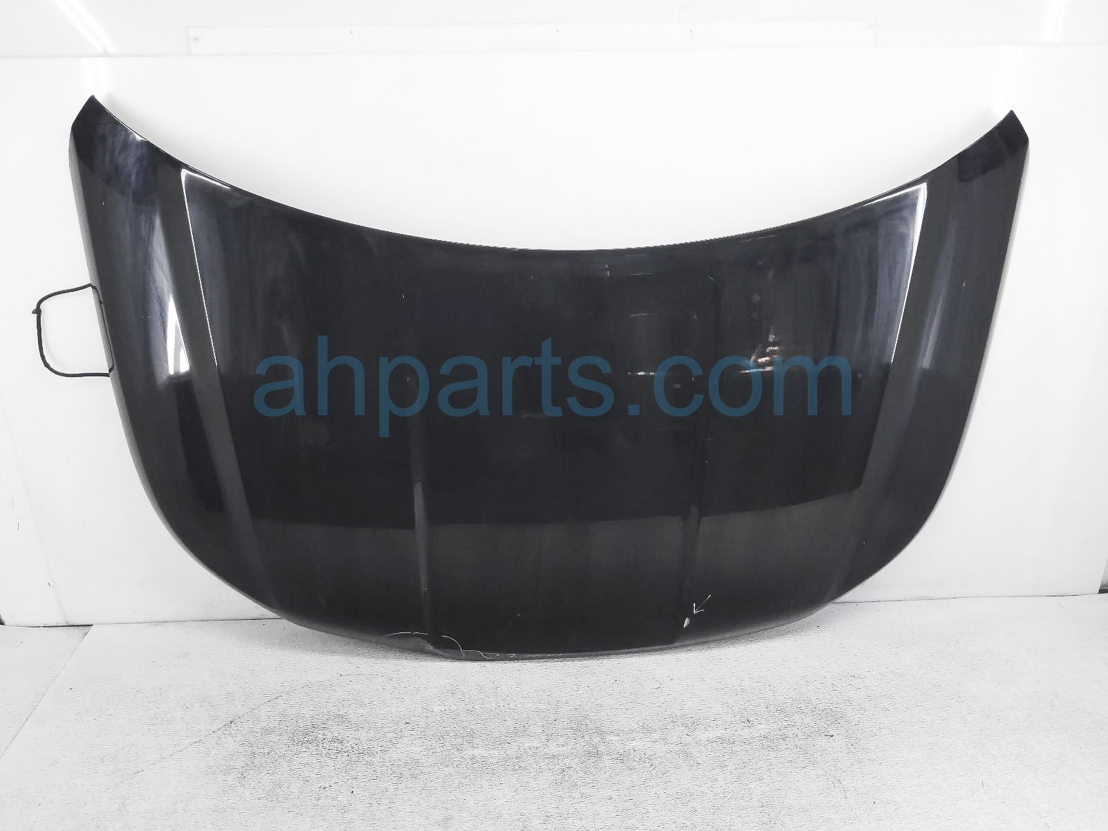 $500 Ford HOOD - BLACK - SOME DENTS $500 Ford HOOD - BLACK - SOME DENTS