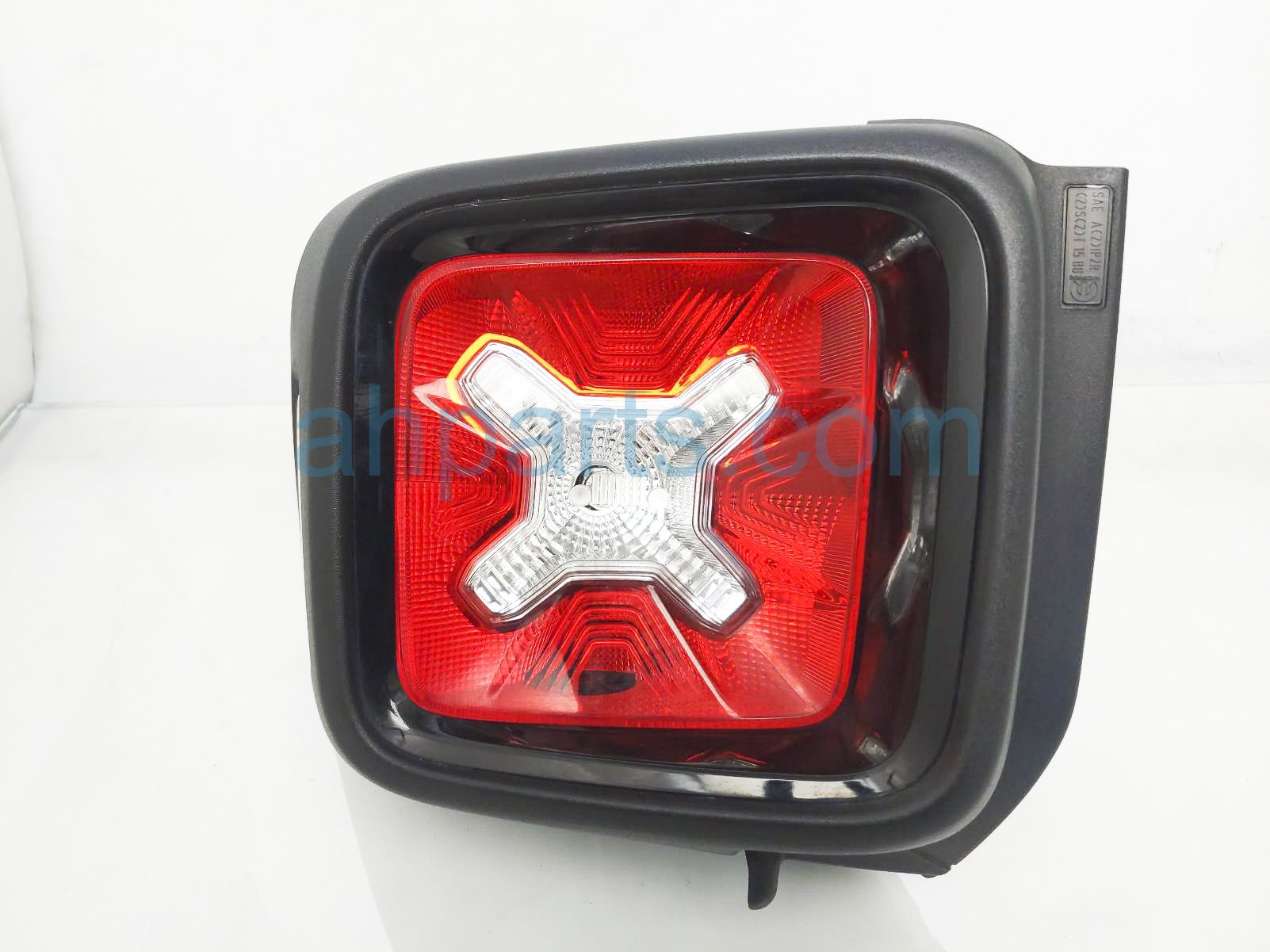 $175 Jeep RH TAIL LAMP / LIGHT ASSY