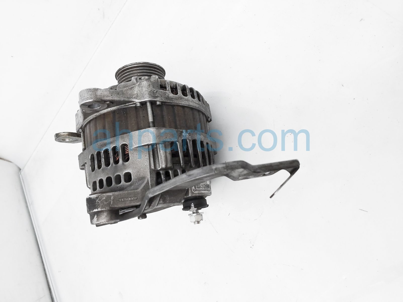 Sold 2014 Nissan 370z Alternator / Generator 2310M3FY1ARW,