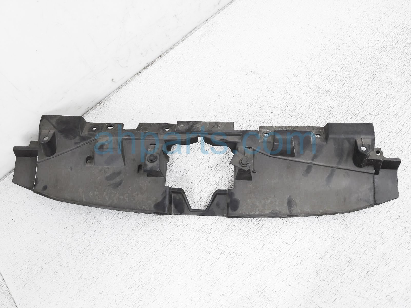 $20 Subaru UPPER GRILLE ENGINE SIGHT SHIELD $20 Subaru UPPER GRILLE ENGINE SIGHT SHIELD