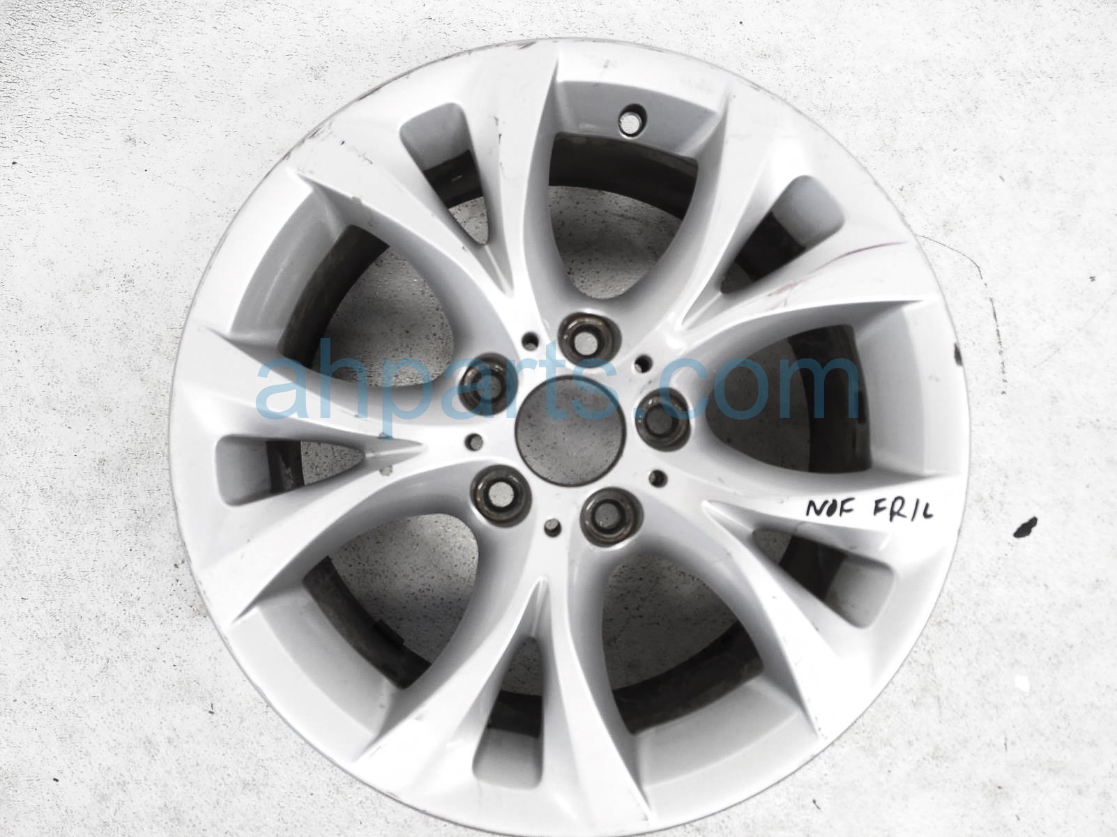 $60 BMW FR/LH WHEEL / RIM (17 INCH)