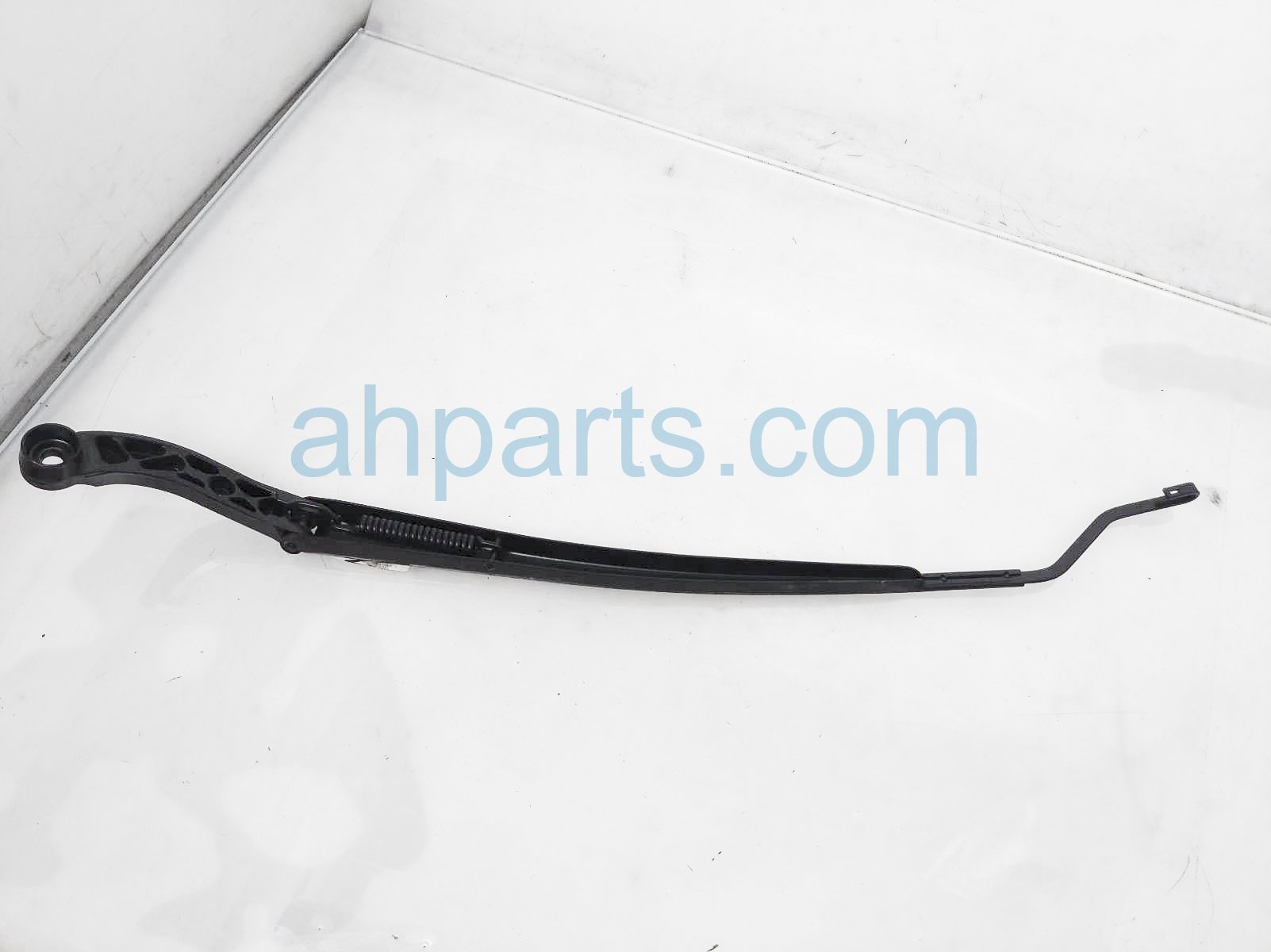 $25 Toyota RH WINDSHIELD WIPER ARM $25 Toyota RH WINDSHIELD WIPER ARM