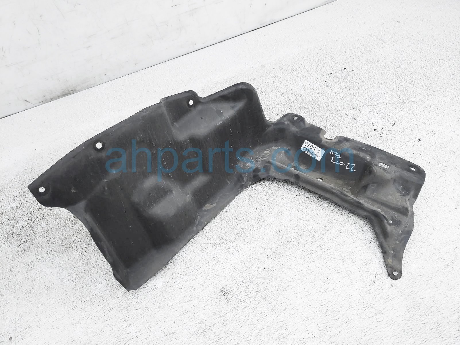 $19 Toyota FR/LH UNDER COVER SPLASH SHIELD $19 Toyota FR/LH UNDER COVER SPLASH SHIELD