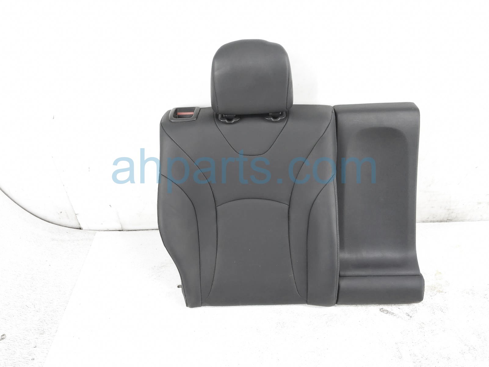 $60 Toyota RR/RH TOP SEAT CUSHION - BLACK