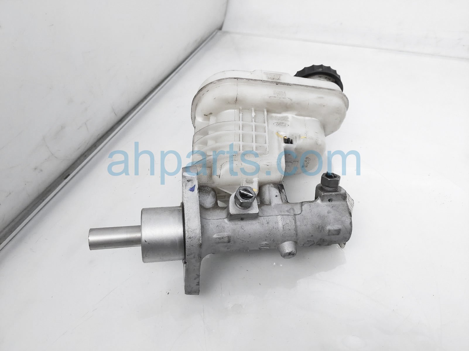 $35 Ford BRAKE MASTER CYLINDER $35 Ford BRAKE MASTER CYLINDER