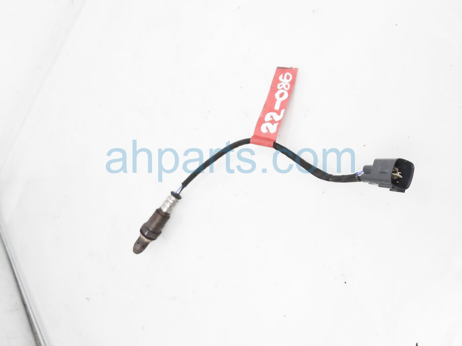$35 Toyota EXHAUST PIPE LOWER OXYGEN SENSOR $35 Toyota EXHAUST PIPE LOWER OXYGEN SENSOR