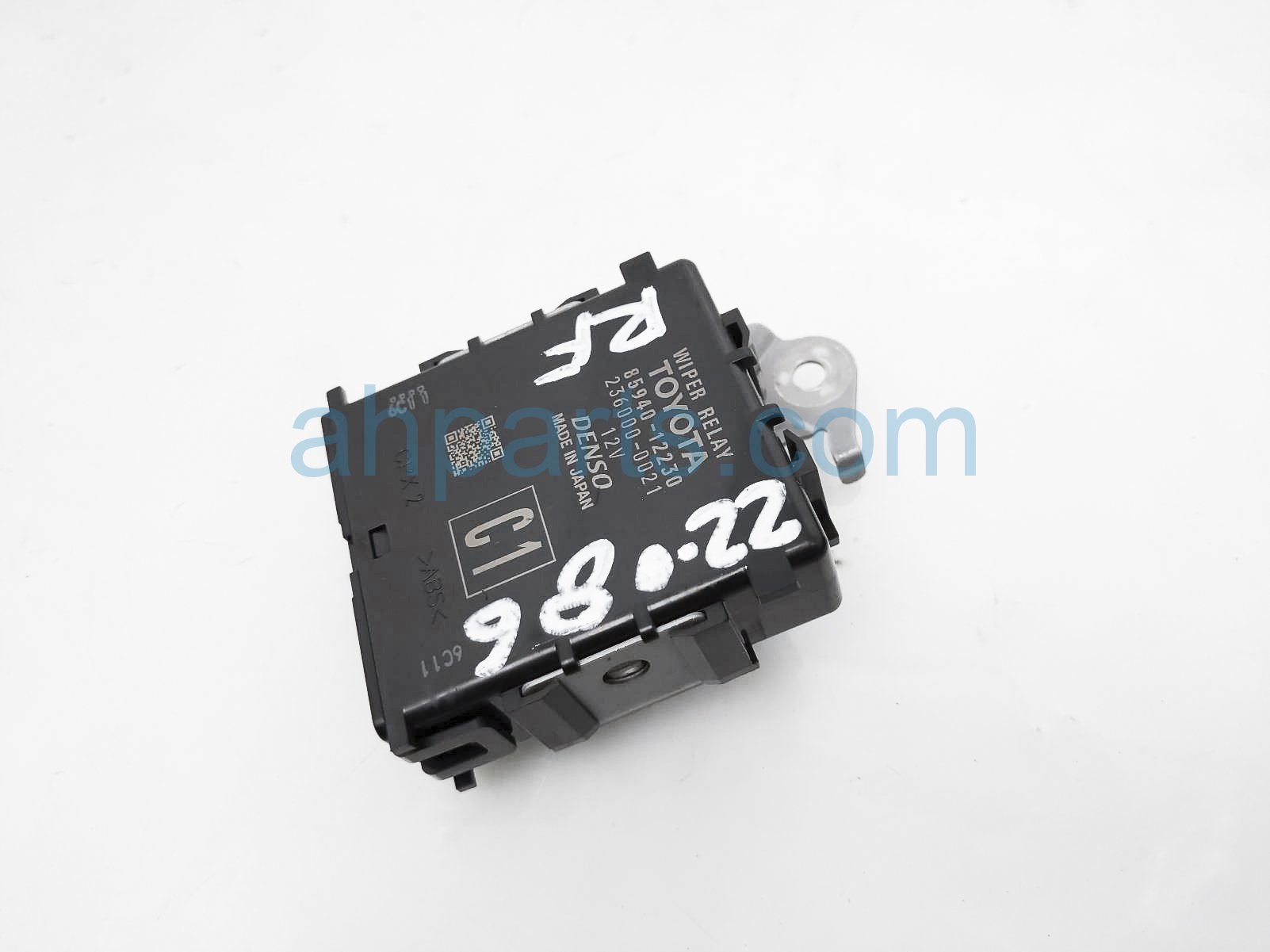 $25 Toyota WINDSHIELD WIPER RELAY CONTROL UNIT $25 Toyota WINDSHIELD WIPER RELAY CONTROL UNIT