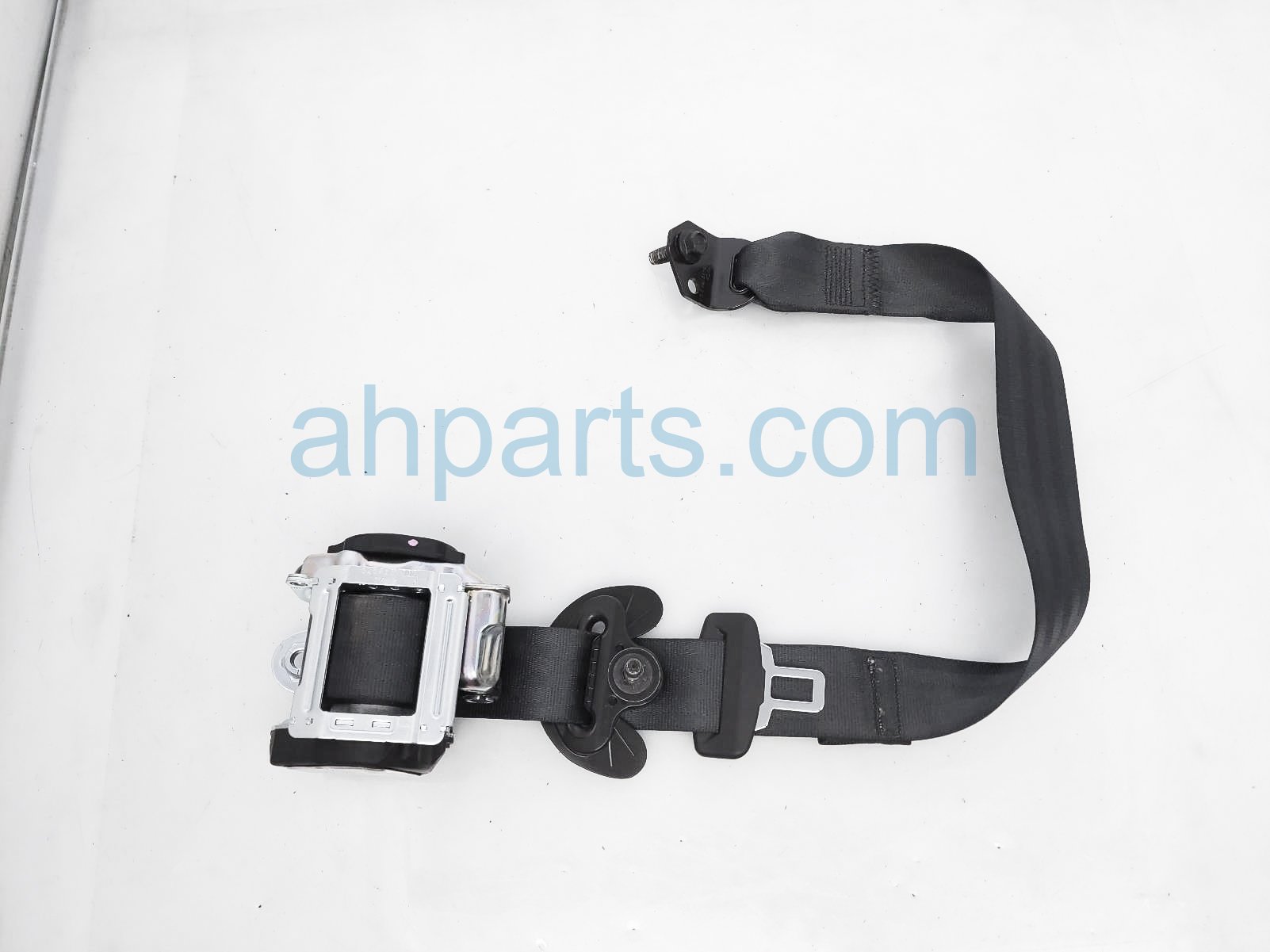 $125 Ford 2ND ROW RH SEAT BELT - BLACK $125 Ford 2ND ROW RH SEAT BELT - BLACK