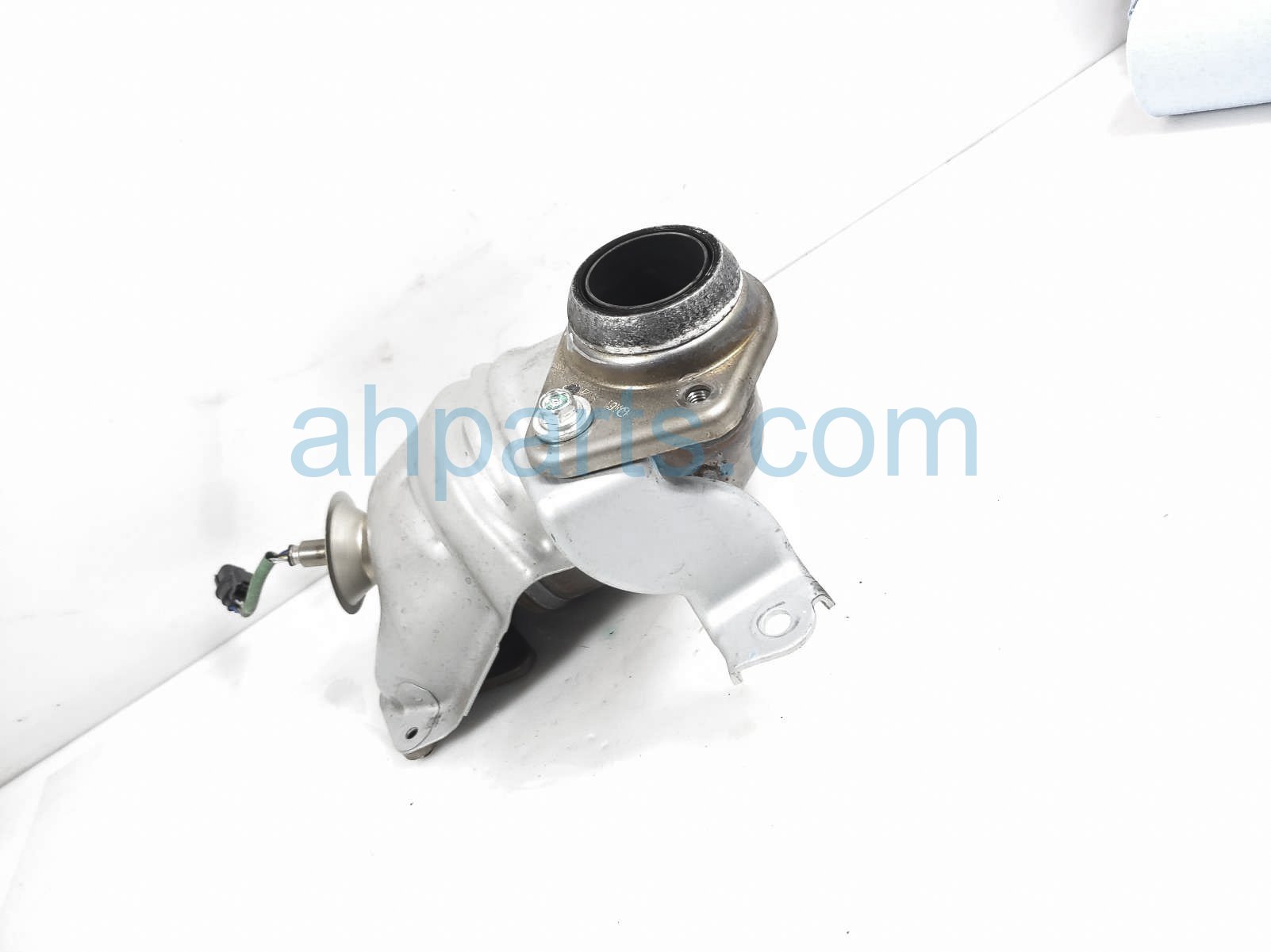 $295 Honda EXHAUST MANIFOLD $295 Honda EXHAUST MANIFOLD