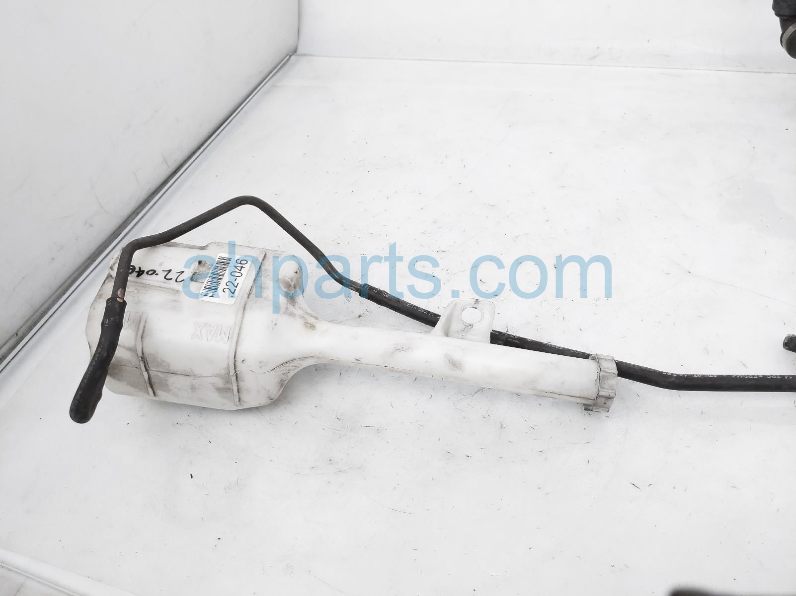 $35 Honda WINDSHIELD WASHER RESERVOIR TANK $35 Honda WINDSHIELD WASHER RESERVOIR TANK