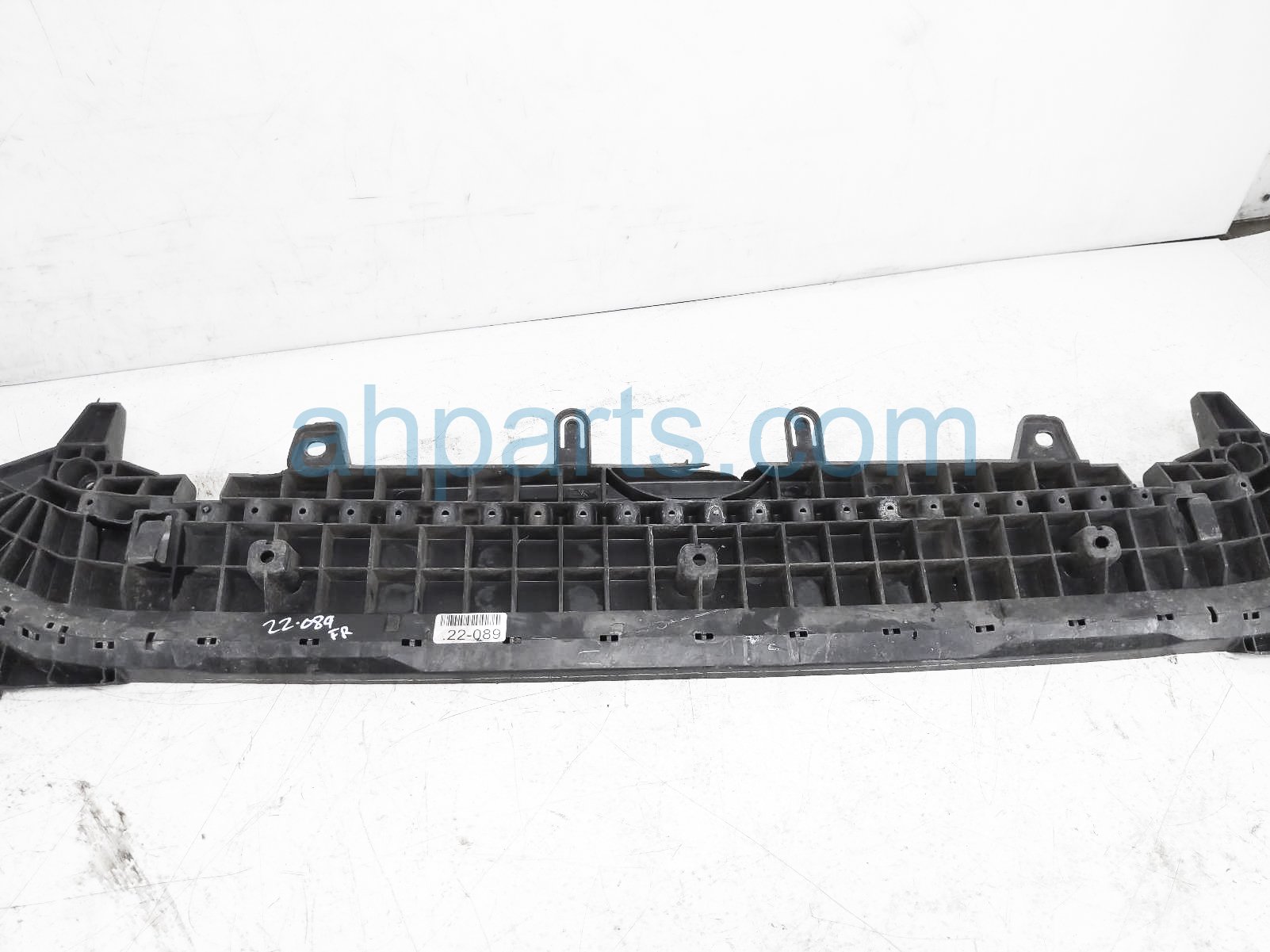 $15 Subaru CENTER LOWER BUMPER BRACKET $15 Subaru CENTER LOWER BUMPER BRACKET