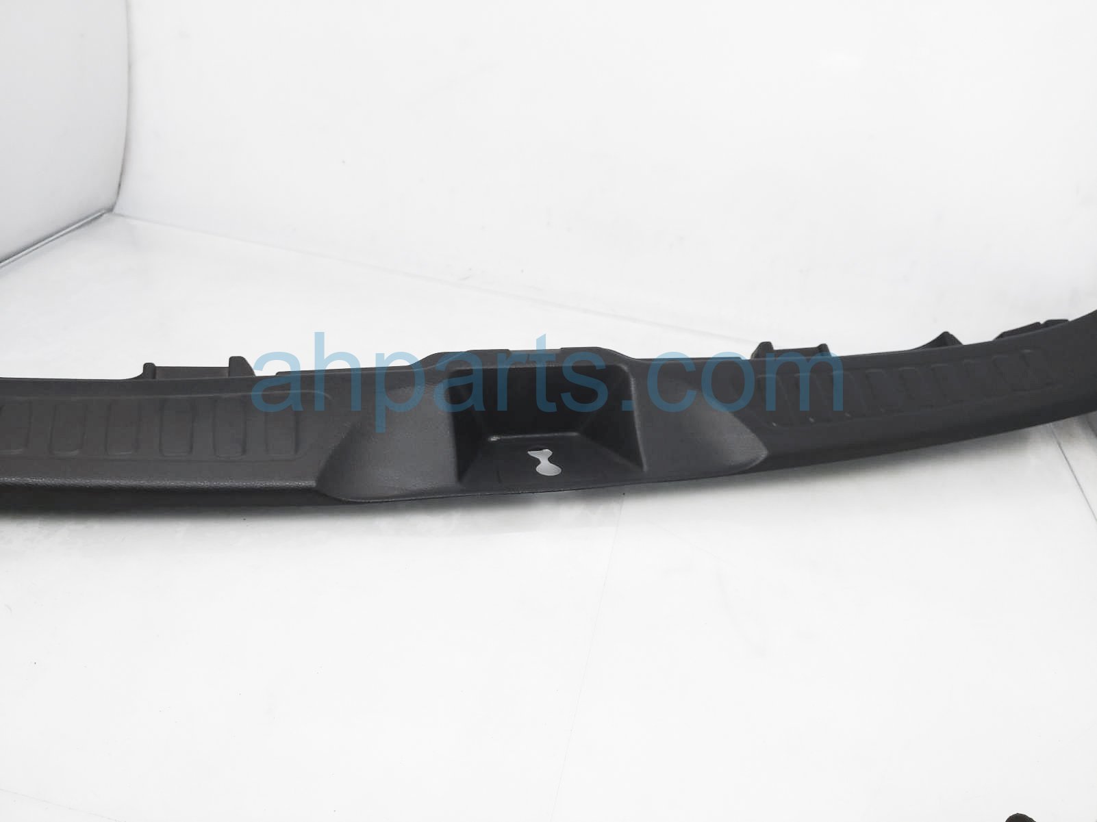$20 Honda REAR CARGO SCUFF PLATE TRIM PANEL