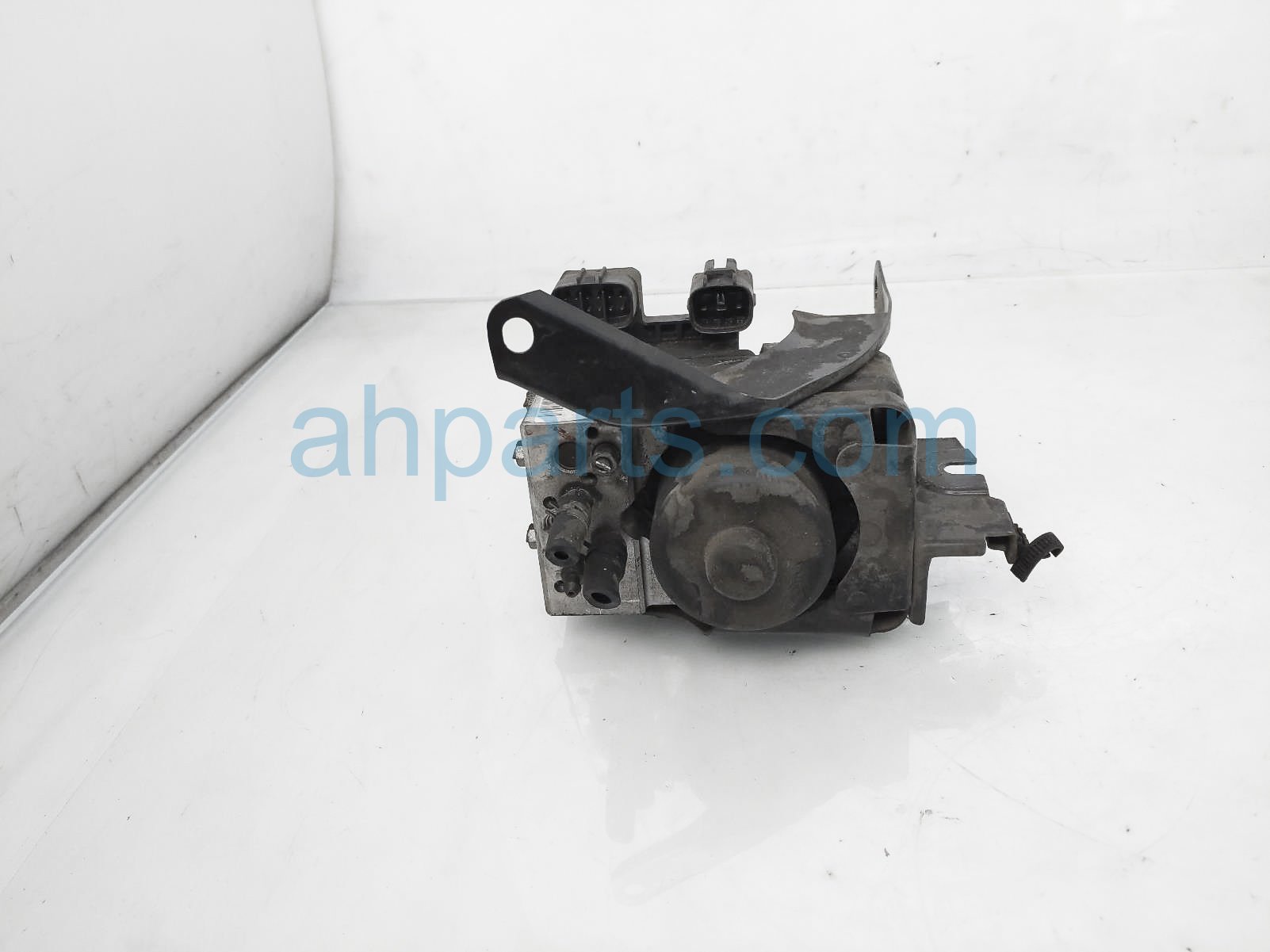 $100 Lexus ABS/VSA PUMP/MODULATOR $100 Lexus ABS/VSA PUMP/MODULATOR