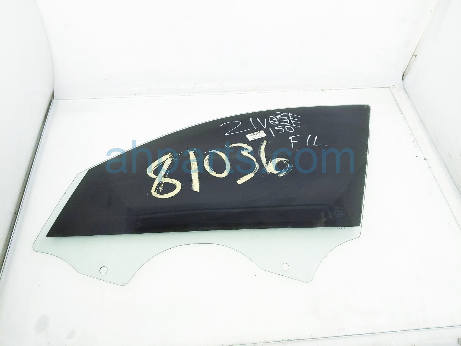 $50 BMW FR/LH DOOR GLASS WINDOW - TINTED $50 BMW FR/LH DOOR GLASS WINDOW - TINTED