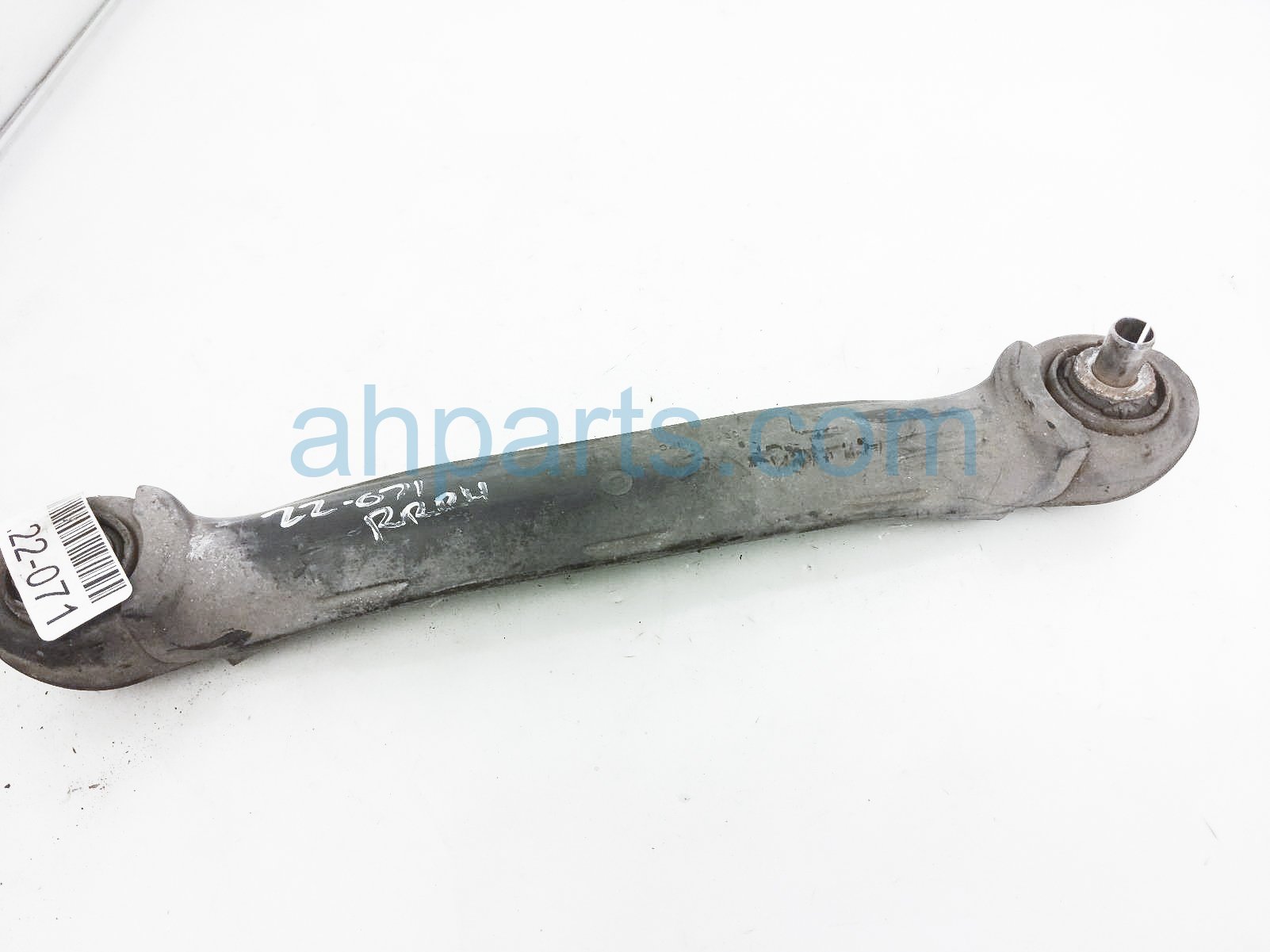 $19 Mercedes RR/RH TRACK BAR