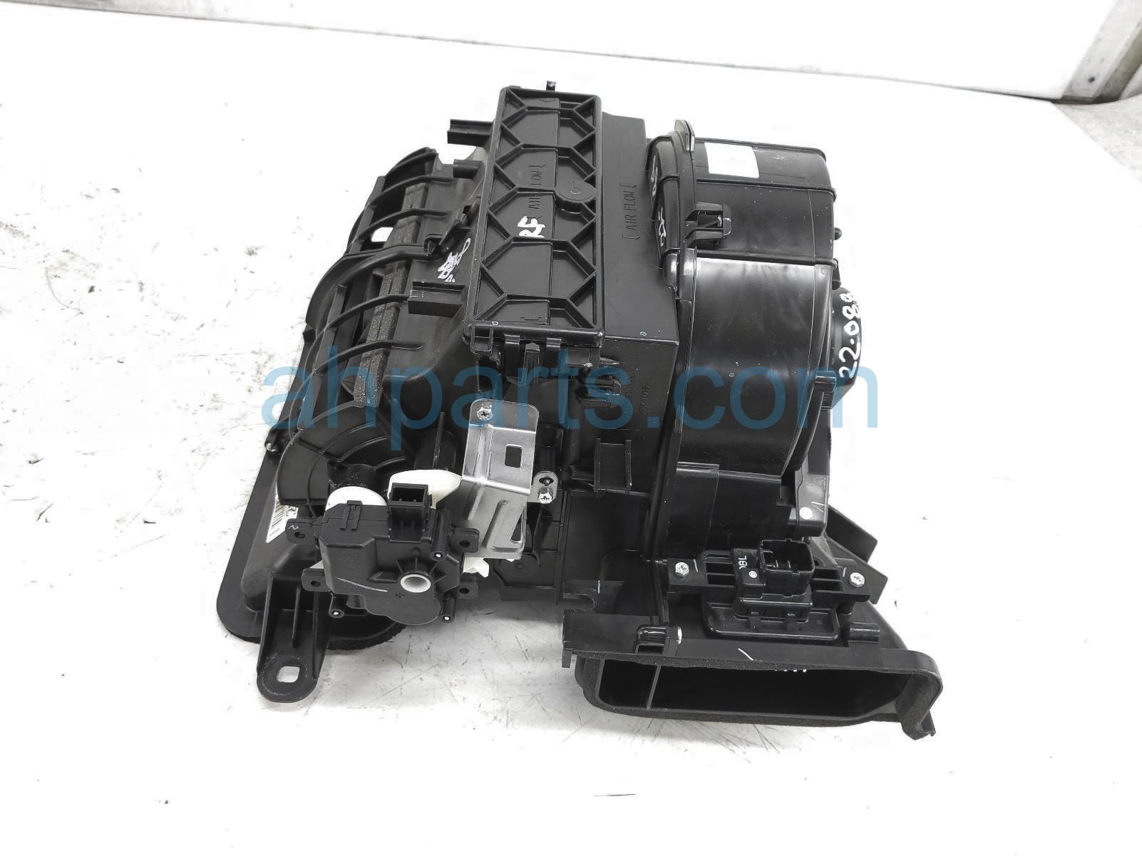 $74 Honda BLOWER MOTOR W/ CASE ASSY