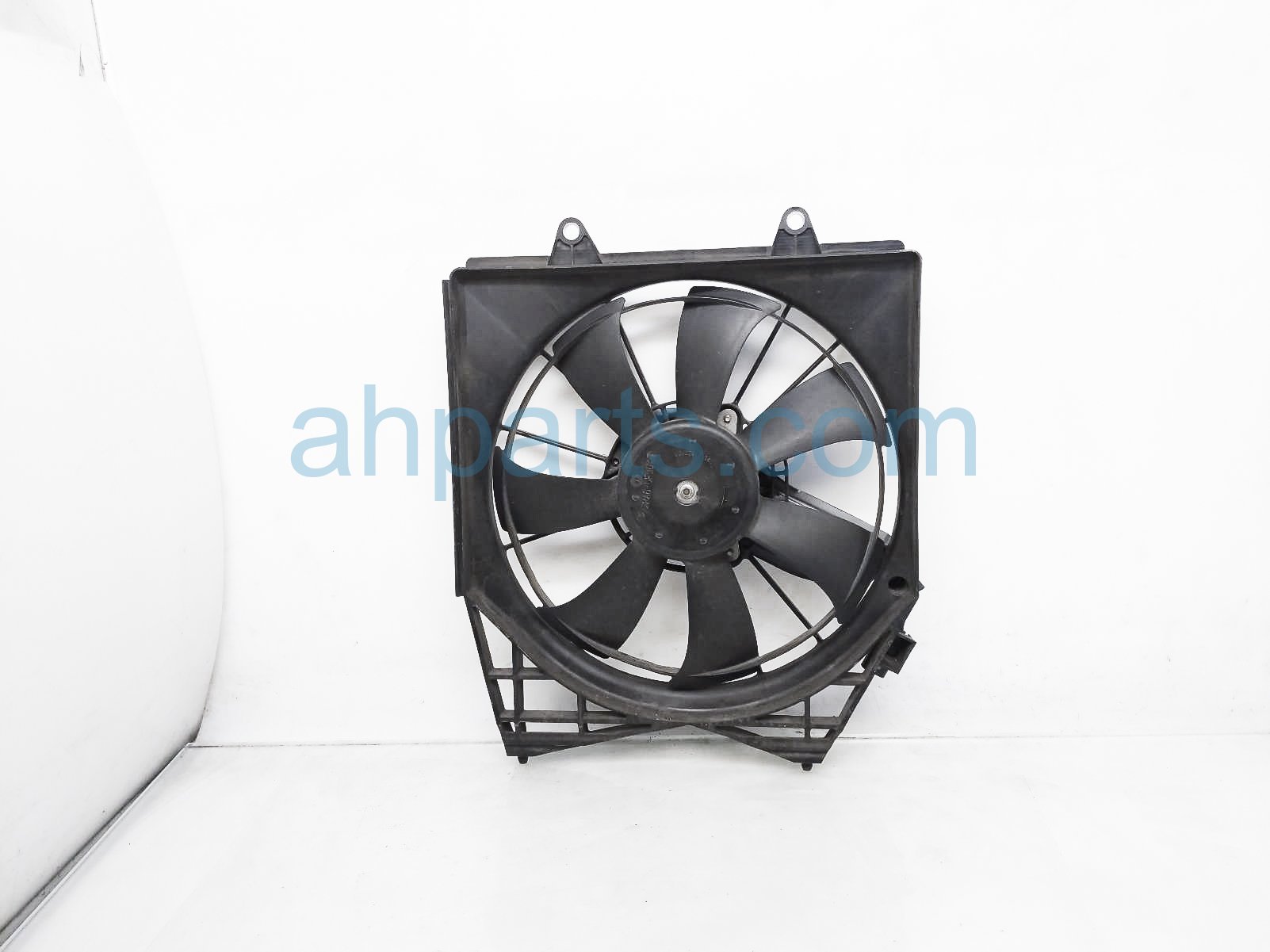 $65 Honda AC CONDENSER FAN ASSEMBLY $65 Honda AC CONDENSER FAN ASSEMBLY