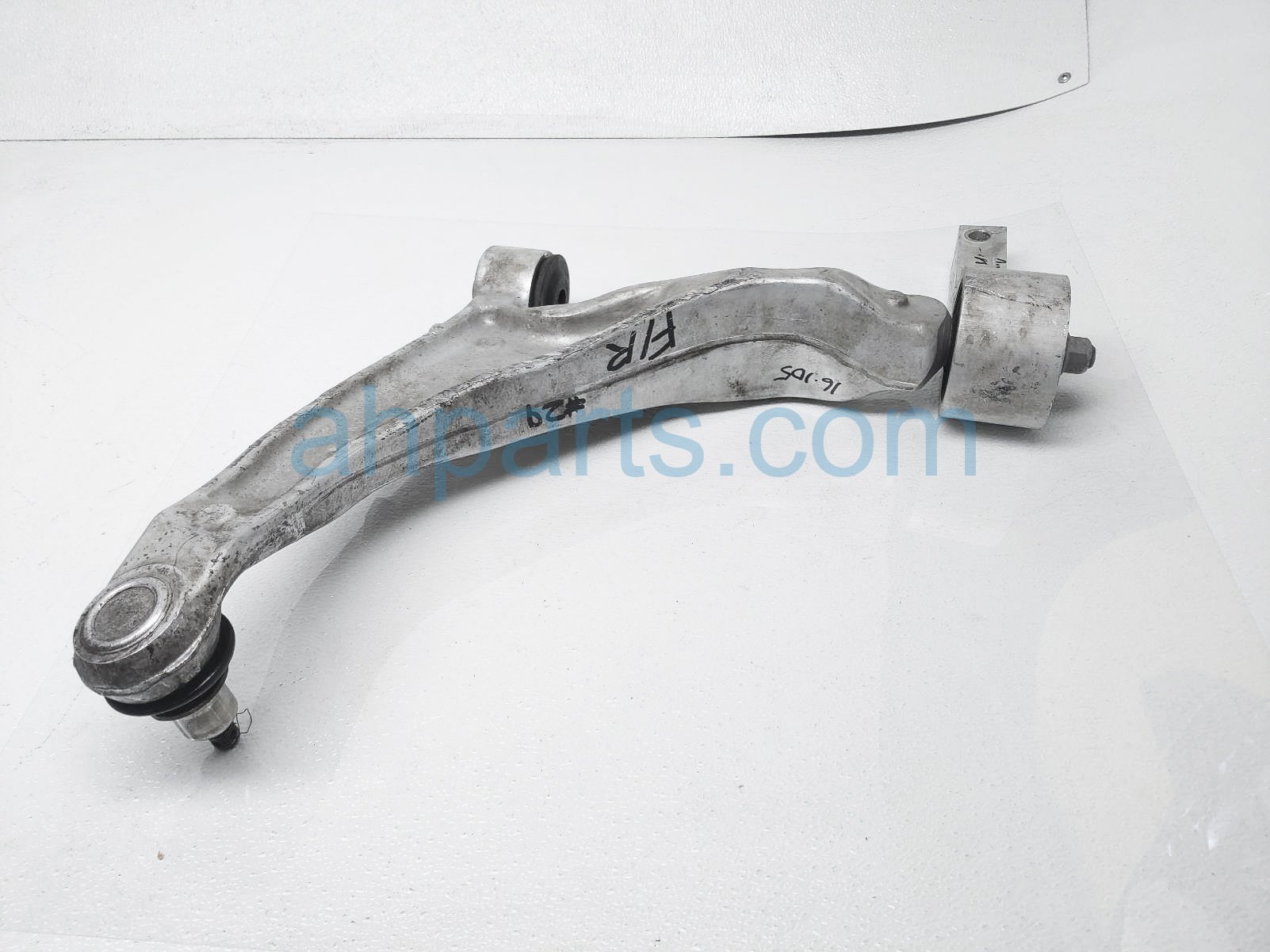 Sold 2010 Acura MDX Front Passenger Lower Control Arm 51350STXA07,