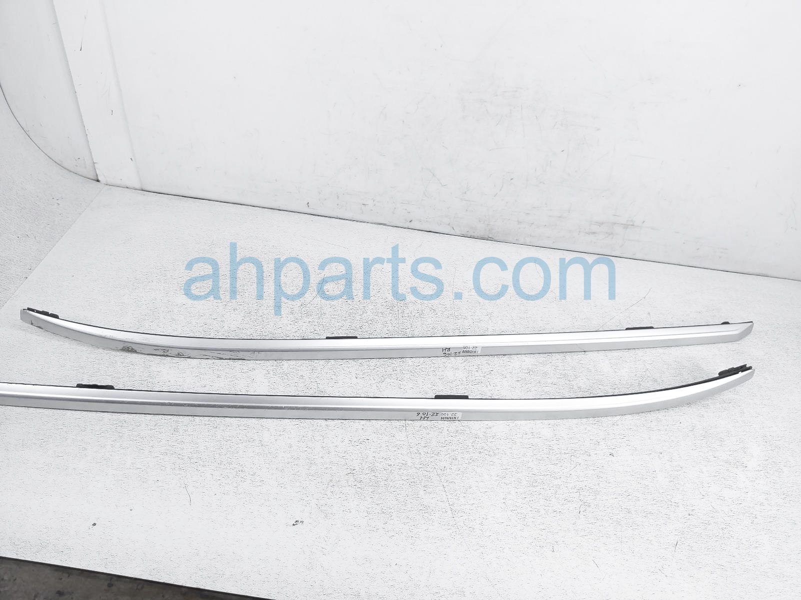 $195 Honda LH & RH ROOF RAILS