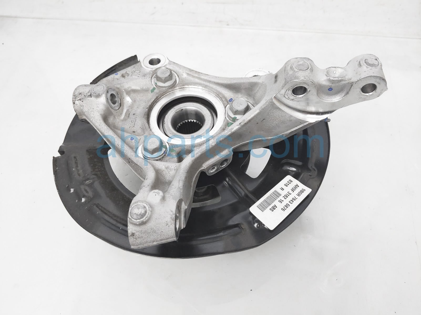 $99 Chevy FR/RH SPINDLE KNUCKLE HUB - FWD