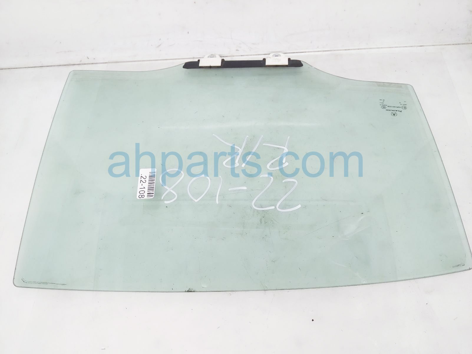 $60 Acura RR/RH DOOR GLASS WINDOW