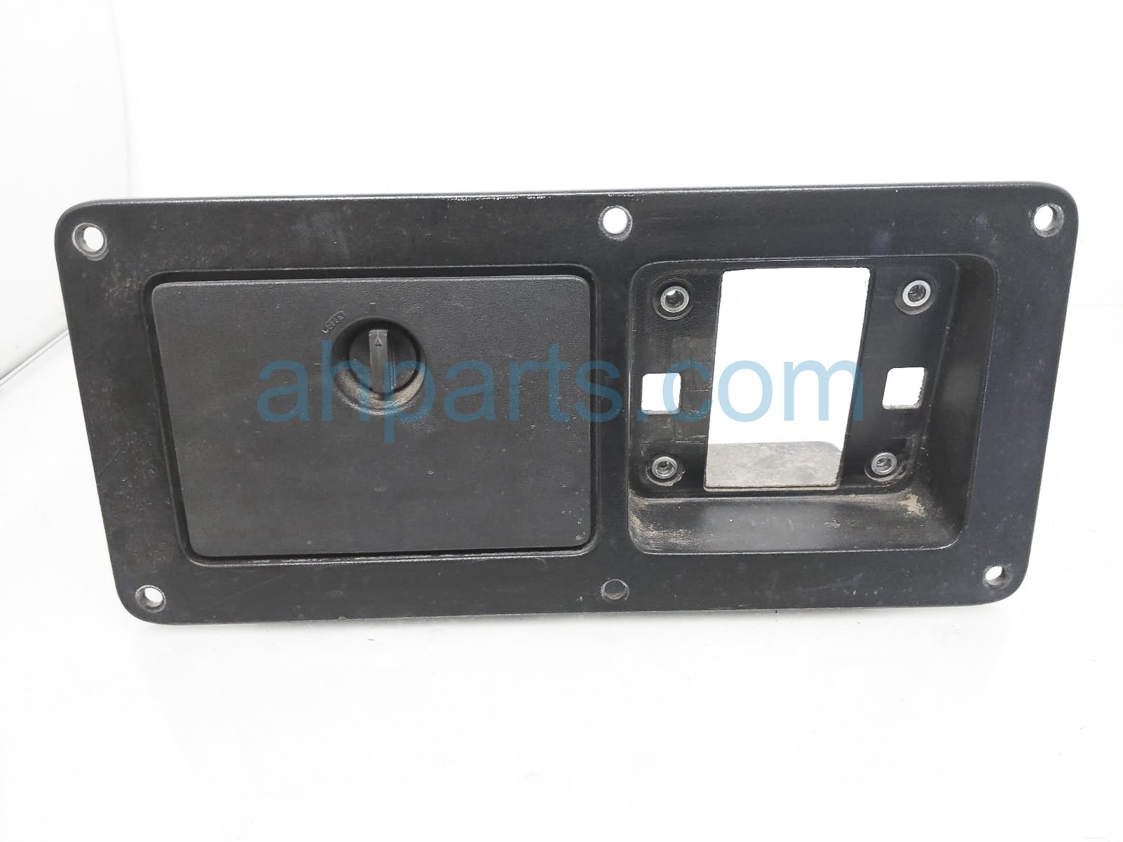 $125 Toyota RR/RH BED STORAGE BIN ASSY