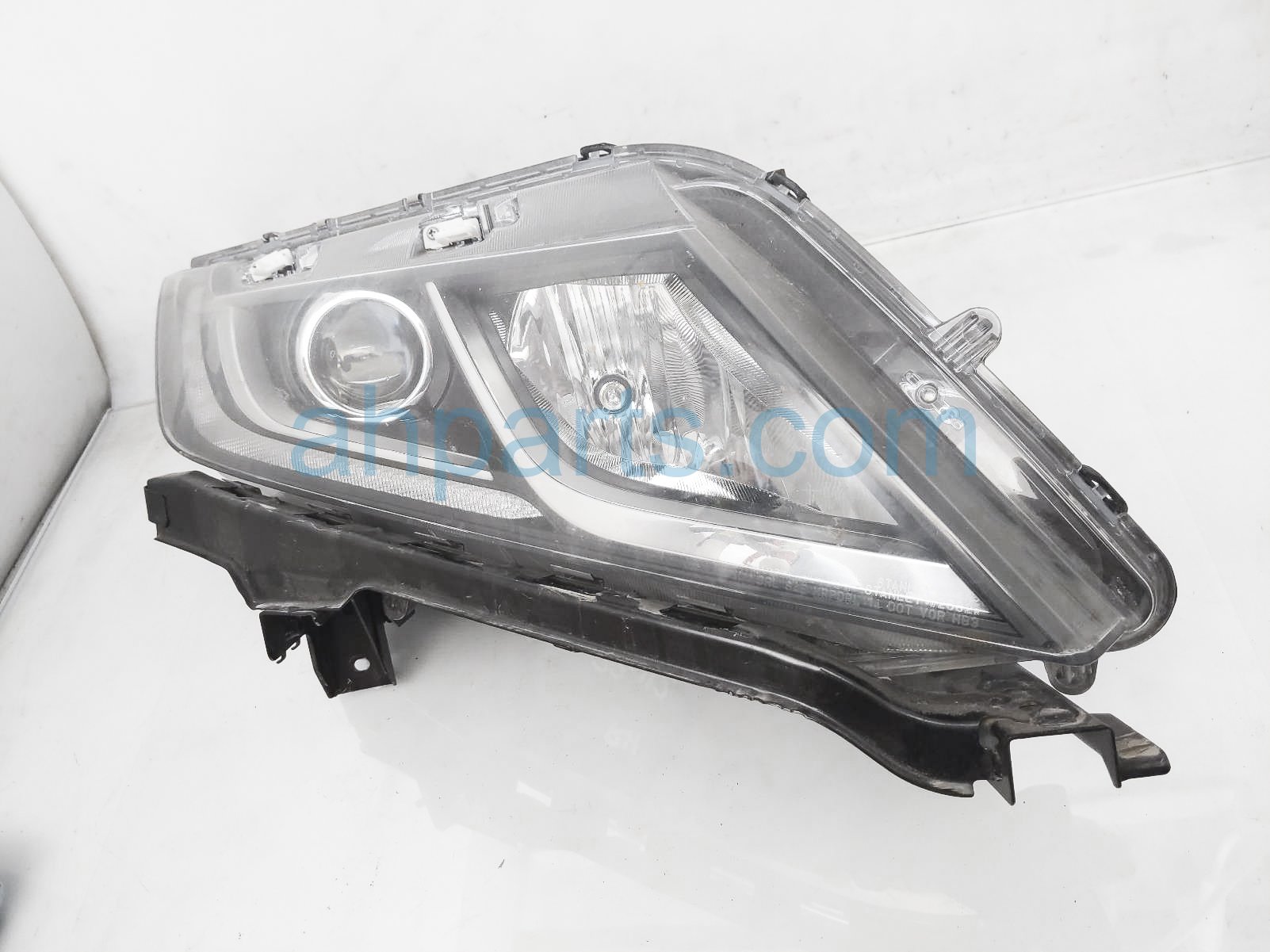 $225 Honda RH HEADLAMP / LIGHT $225 Honda RH HEADLAMP / LIGHT