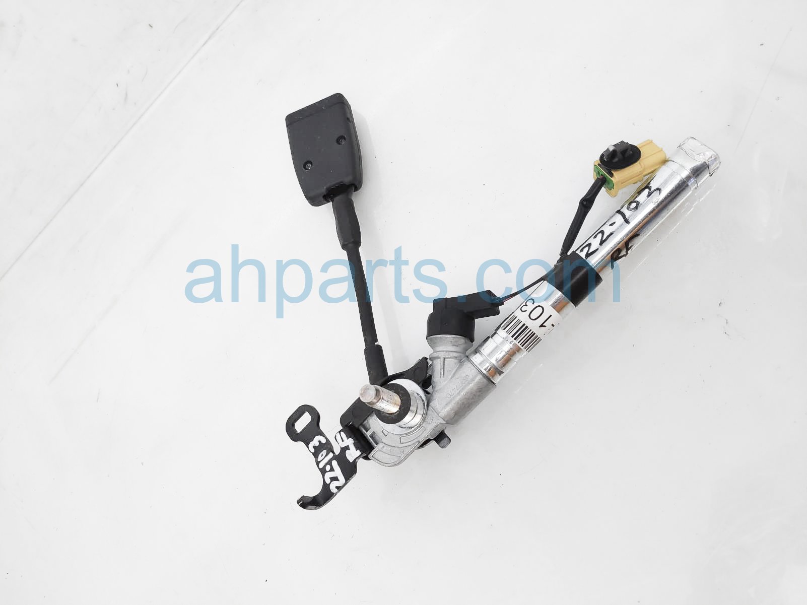 $40 Honda FR/RH BUCKLE/PRETENSIONER $40 Honda FR/RH BUCKLE/PRETENSIONER