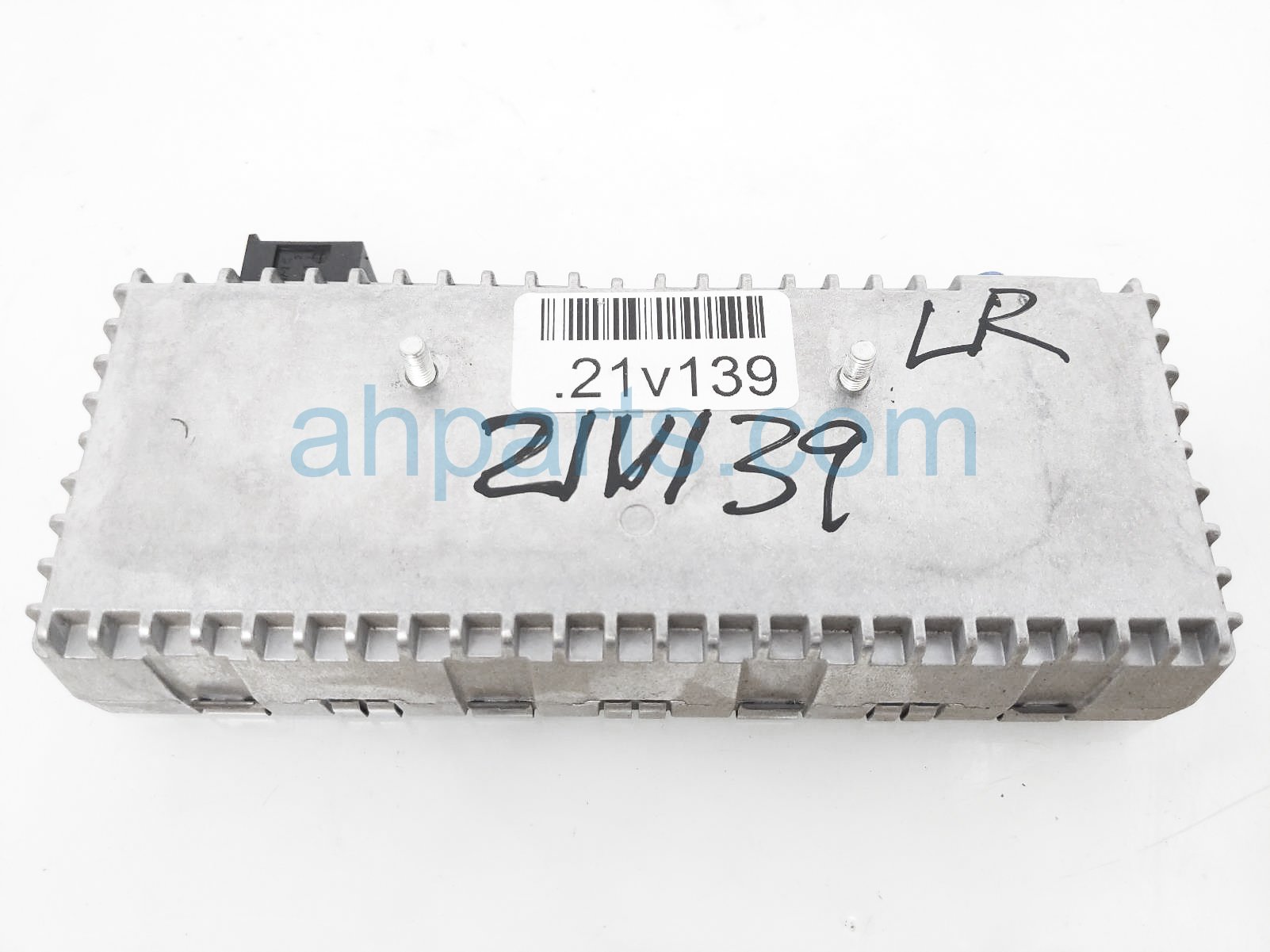 $30 Mercedes SATELLITE RADIO CONTROL MODULE UNIT $30 Mercedes SATELLITE RADIO CONTROL MODULE UNIT