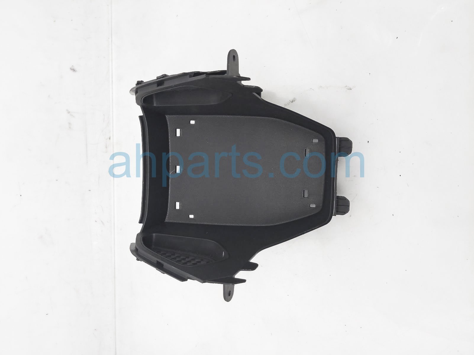 $20 Chevy CENTER DASH LOWER POCKET TRAY ASSY