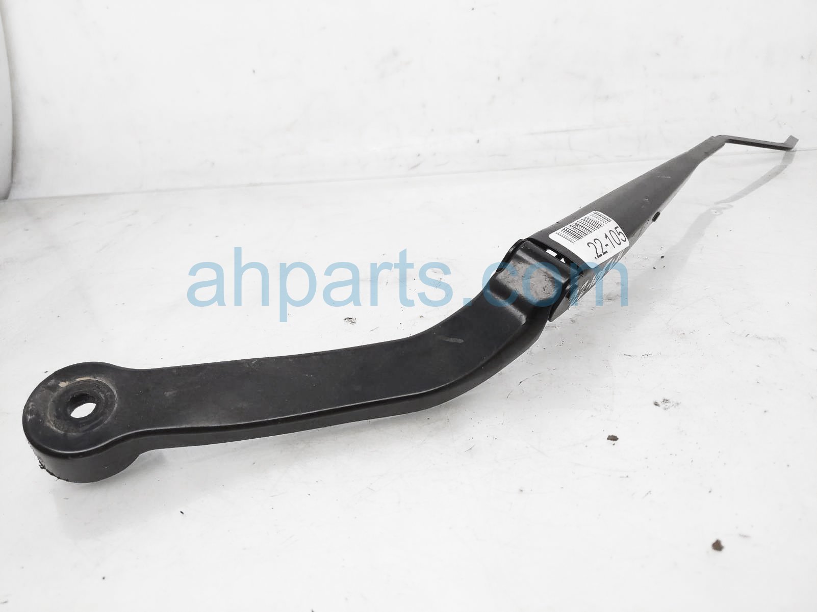 $19 Honda LH WINDSHIELD WIPER ARM $19 Honda LH WINDSHIELD WIPER ARM