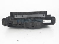 $40 BMW FRONT POWER DISTRIBUTION BOX $40 BMW FRONT POWER DISTRIBUTION BOX
