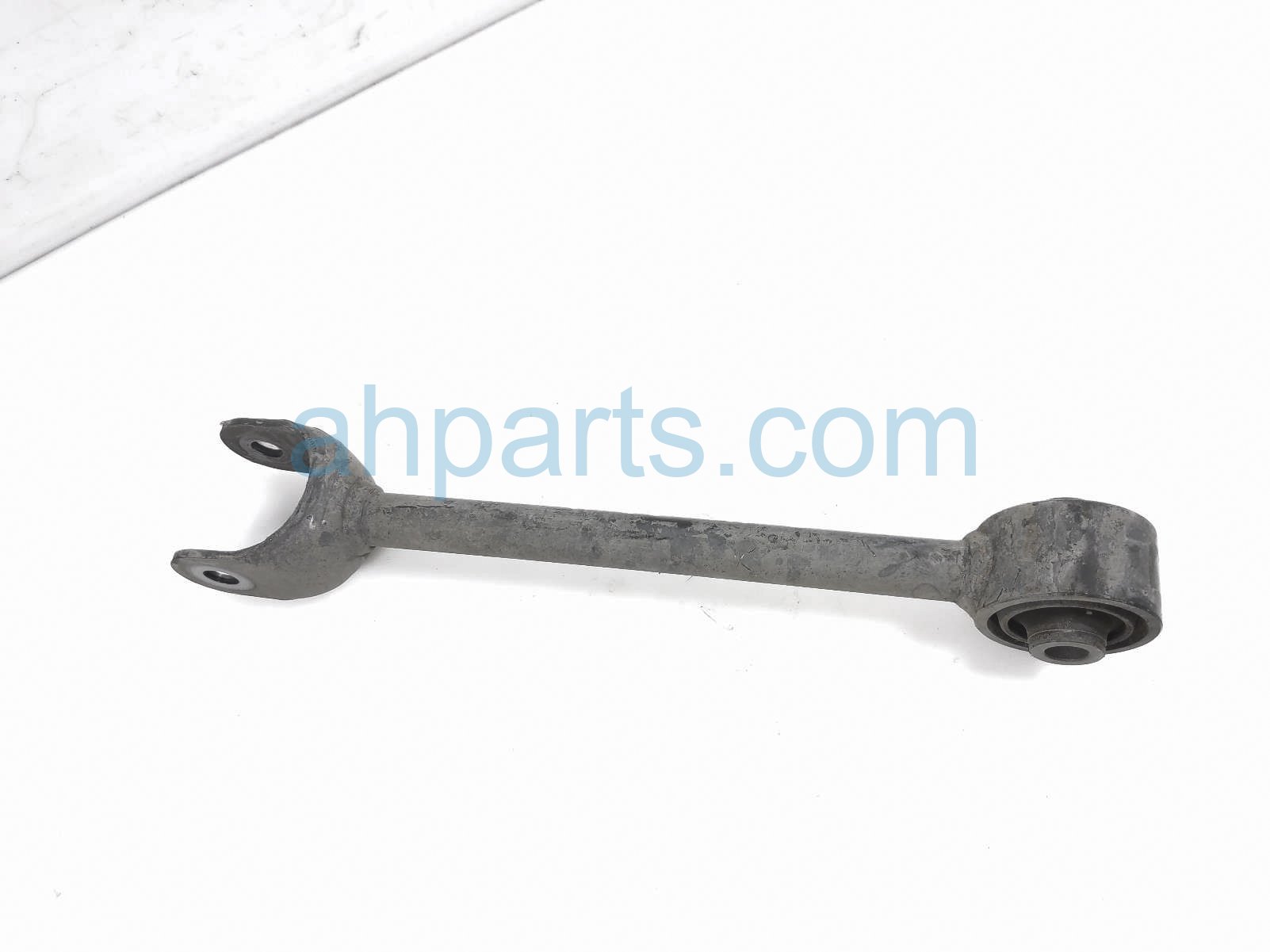 $29 Toyota RR/LH LATERAL CONTROL ARM $29 Toyota RR/LH LATERAL CONTROL ARM