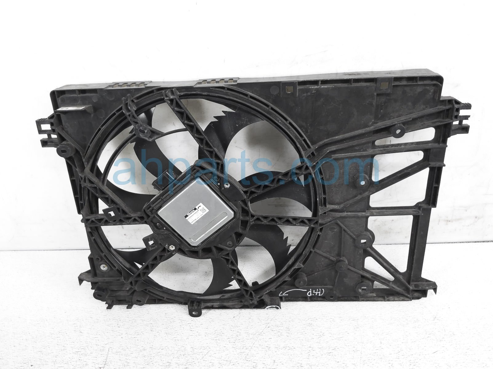 $500 Toyota RADIATOR COOLING FAN ASSY - NOTES