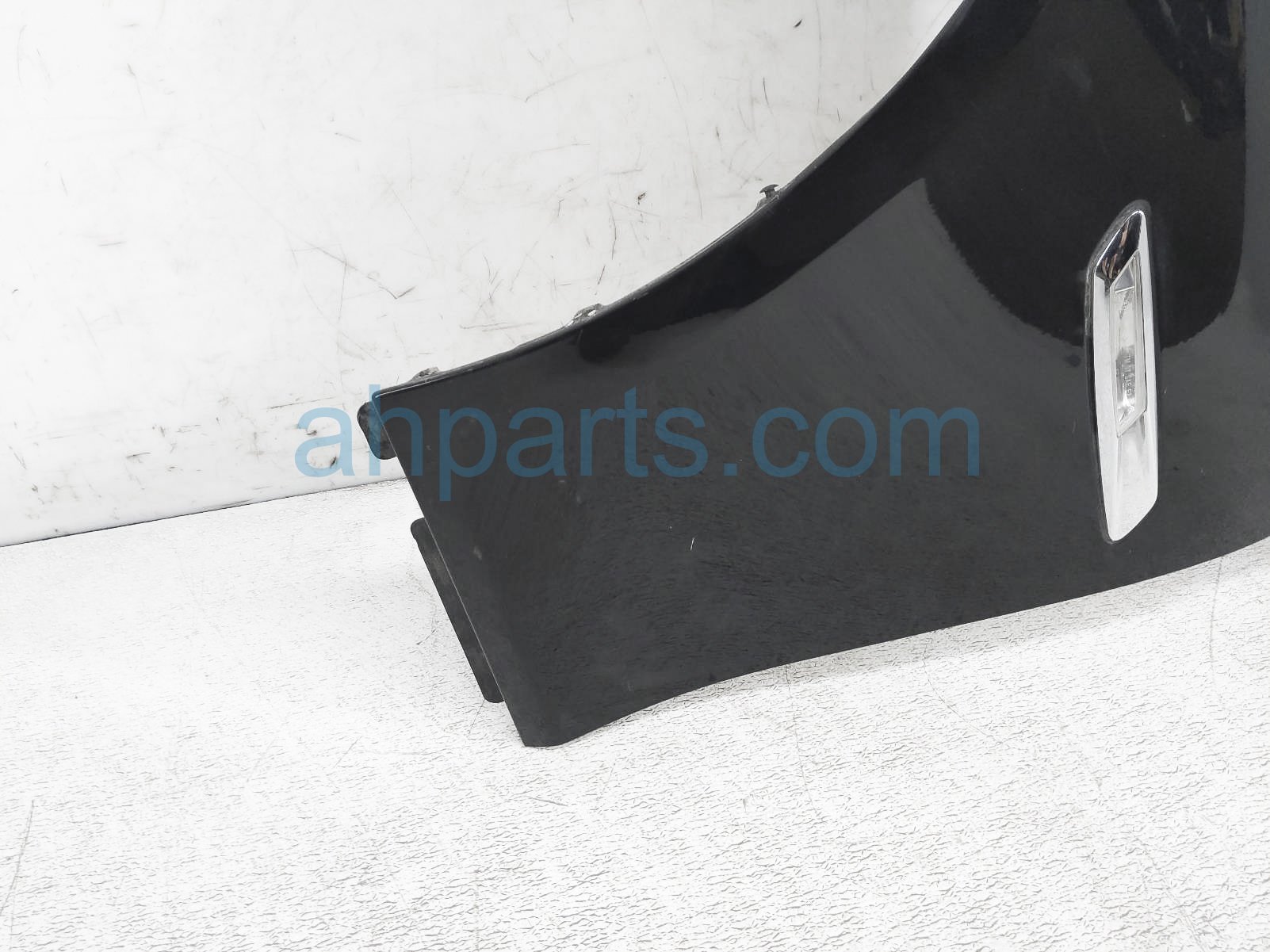 thumbnail image 2 of New Left Front Fender For BMW E36 318i 325i 328i M3 – 2-Door/Convertible 1992-1996 – BM1240119 2 of 5