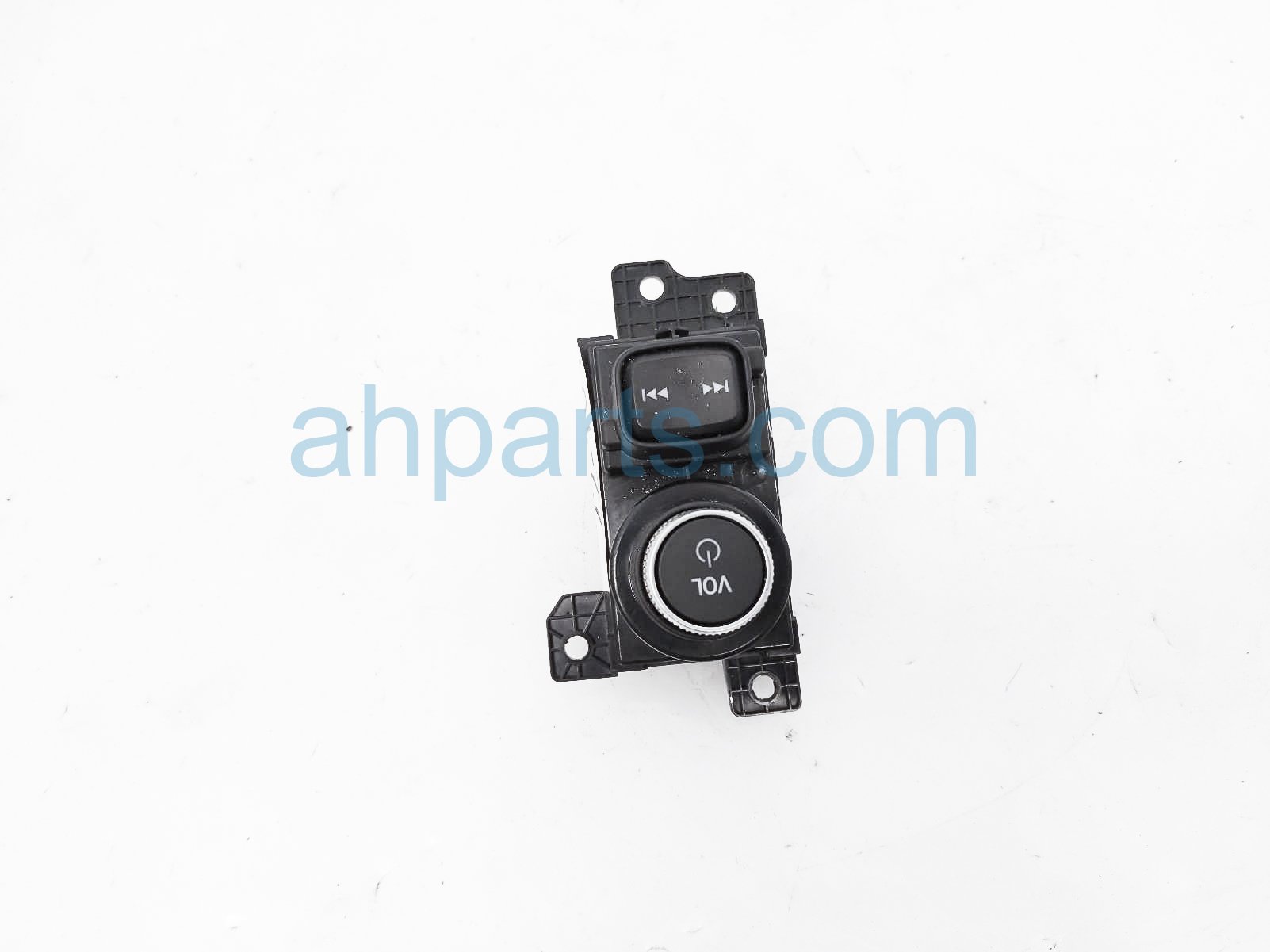 $25 Acura AUDIO VOLUME SEEK SWITCH ASSY $25 Acura AUDIO VOLUME SEEK SWITCH ASSY