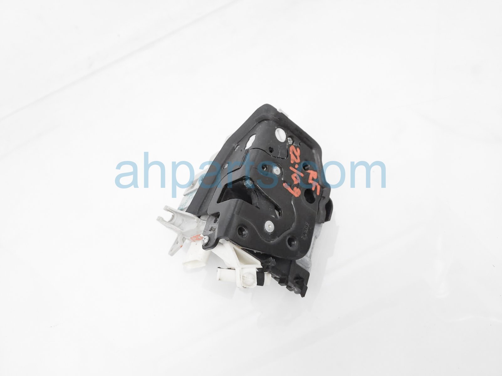 $65 Audi FR/RH DOOR LOCK ACTUATOR $65 Audi FR/RH DOOR LOCK ACTUATOR