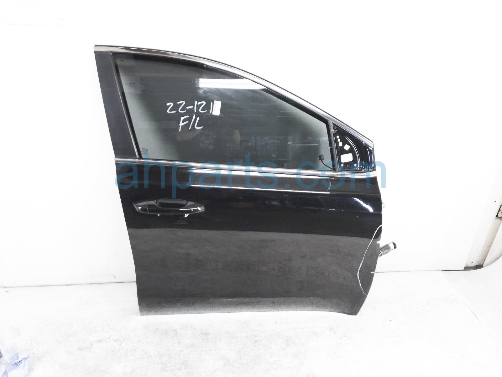 $495 Kia FR/RH DOOR - BLACK - NO MIRROR/TRIM* $495 Kia FR/RH DOOR - BLACK - NO MIRROR/TRIM*