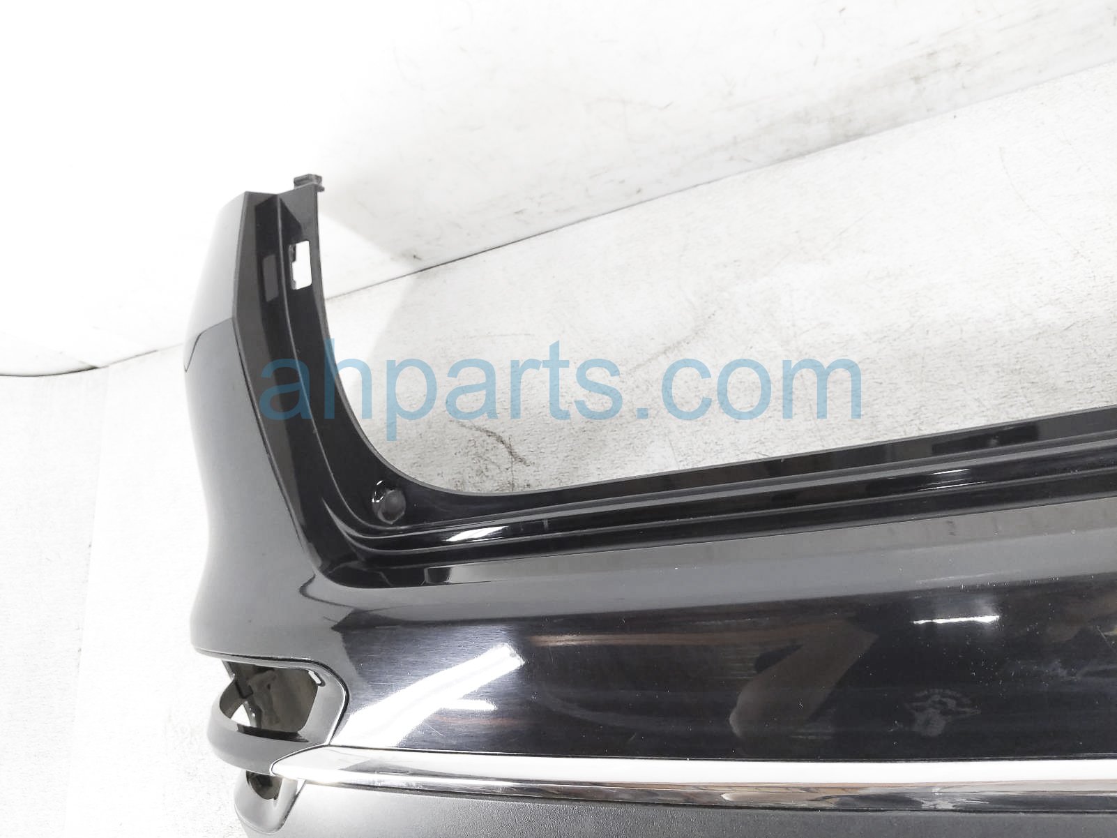 thumbnail interactive-video image 1 of Evan-Fischer Rear Bumper Cover For 2020-2022 Kia Sportage (EX Premium, Primed, Without Parking Sensors) 1 of 5