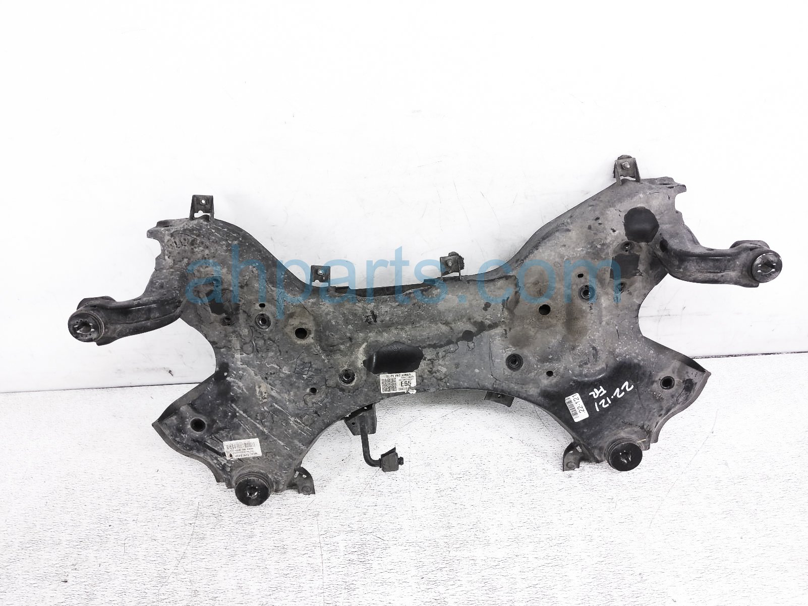 $600 Kia FRONT SUB FRAME / CRADLE - CHECK $600 Kia FRONT SUB FRAME / CRADLE - CHECK