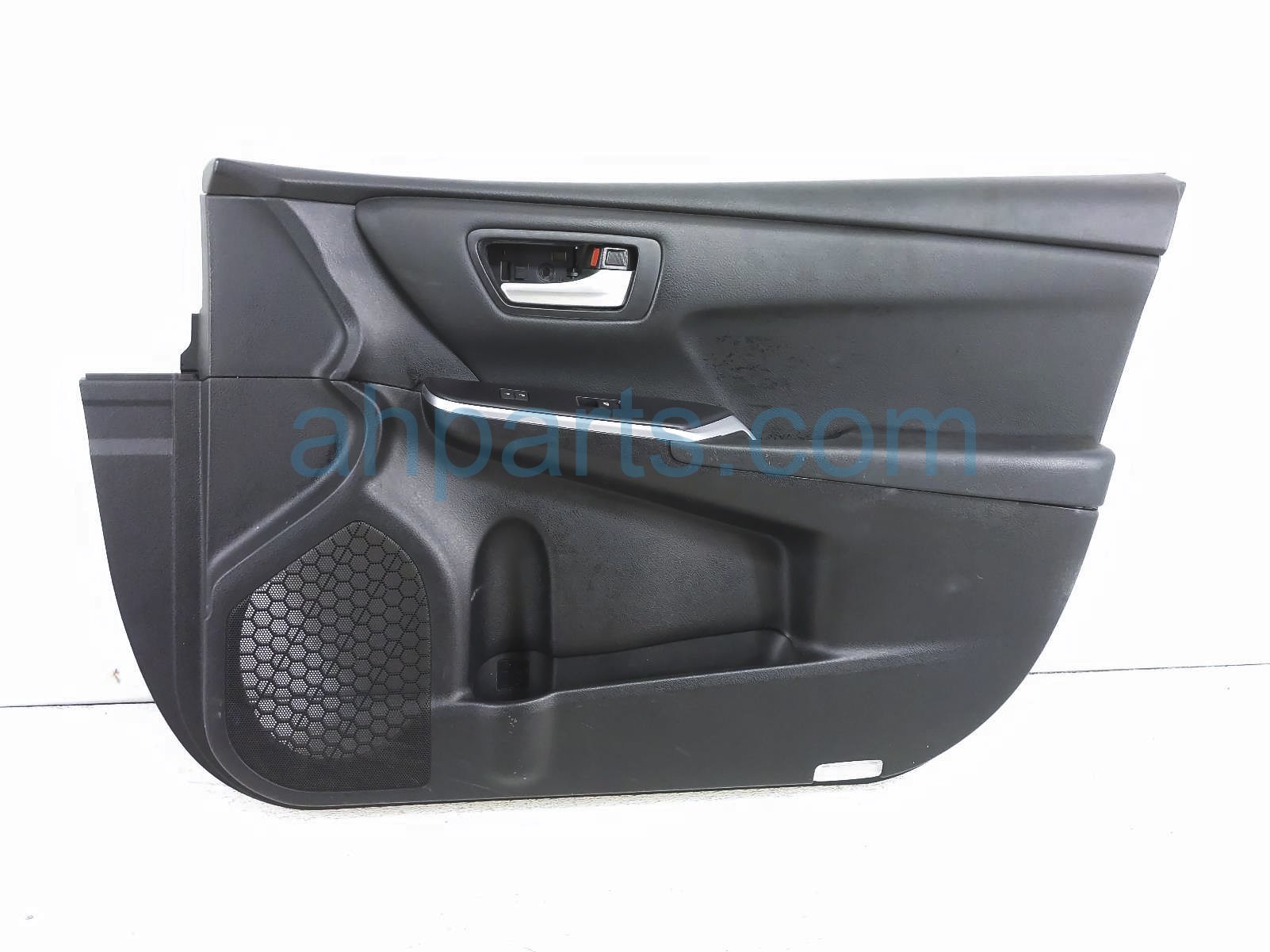$99 Toyota FR/RH INTERIOR DOOR PANEL - BLACK