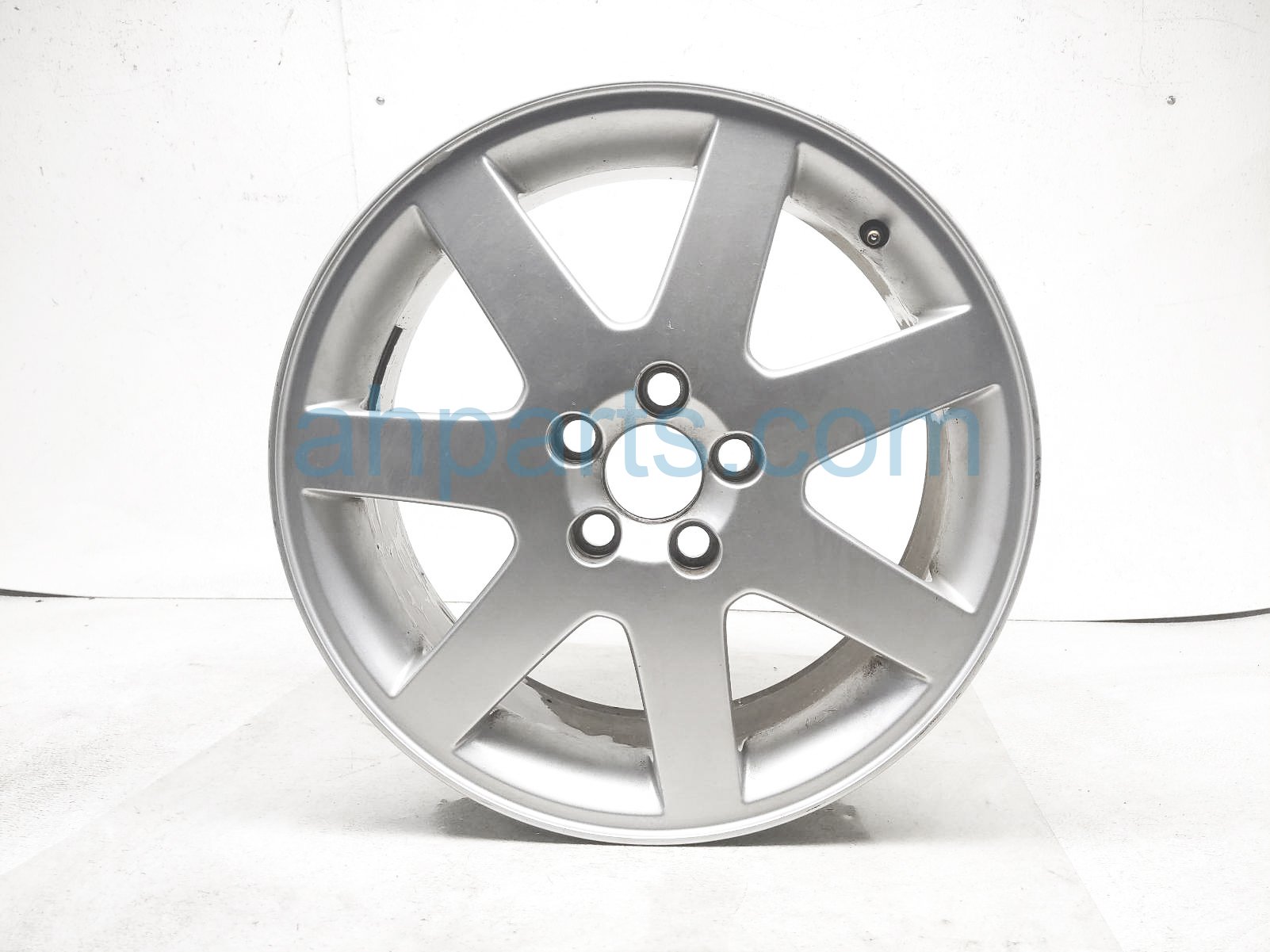$195 Volvo 17 INCH WHEEL / RIM