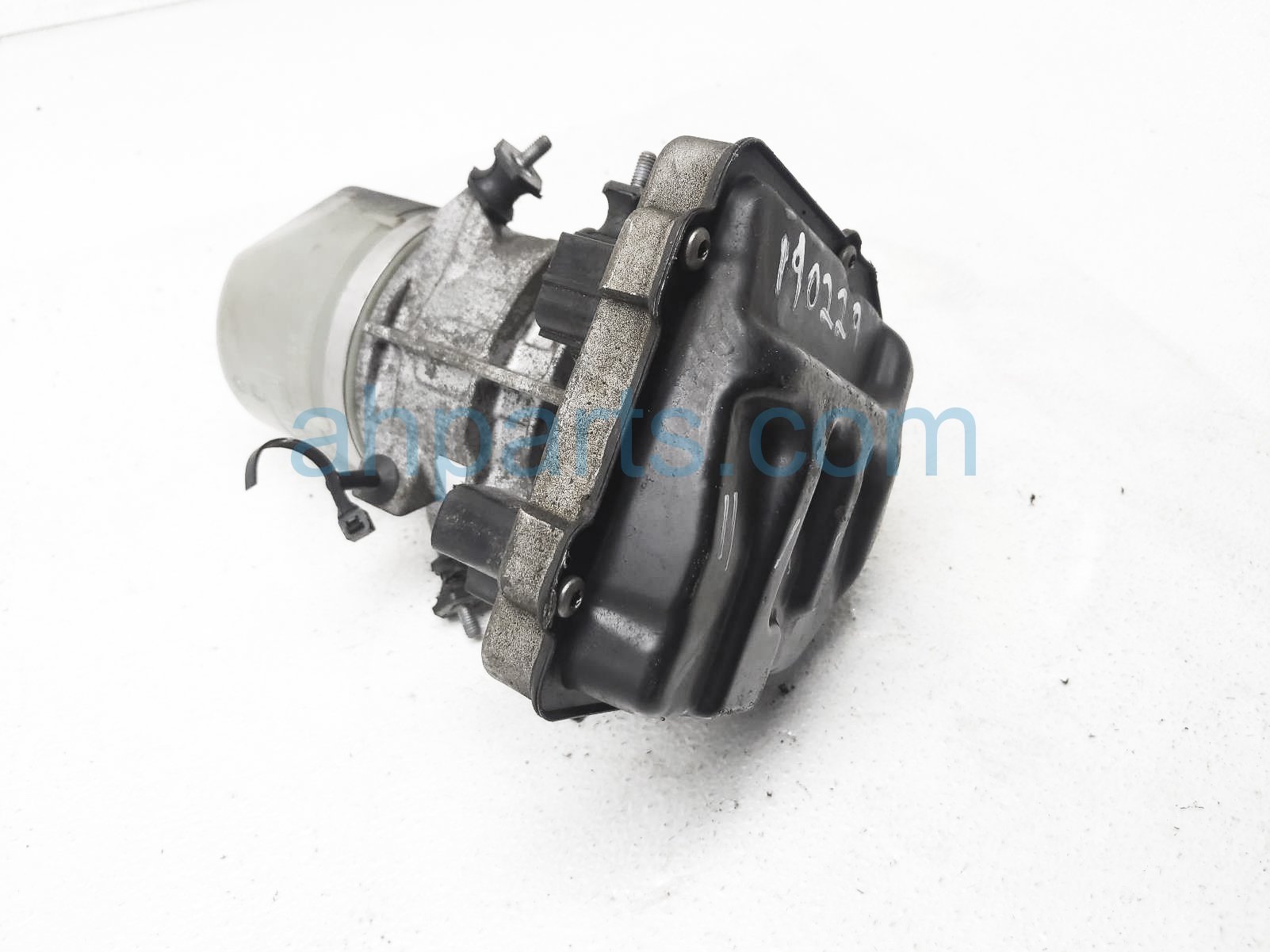 Sold 2011 Volvo Xc60 Power Steering Pump Assy 36050681